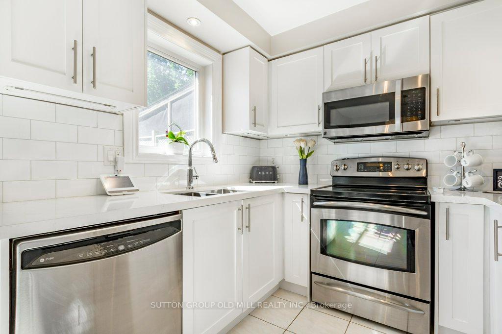 Photo 16 of 59 Senator Way, Caledon, Bolton North — HOMEH