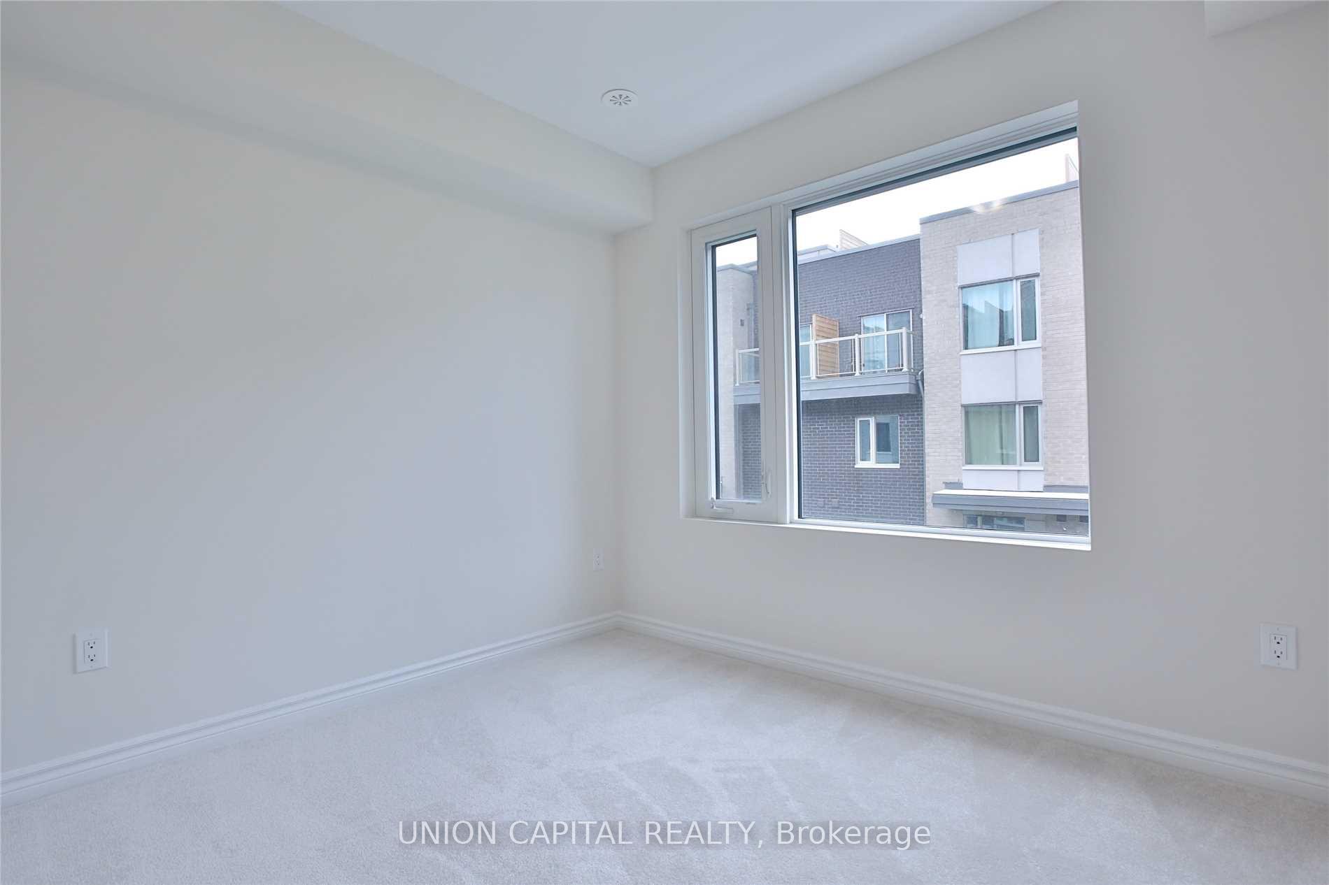 Photo 12 of Unit 16, 18 Applewood Lane, Etobicoke, Etobicoke West Mall — HOMEH