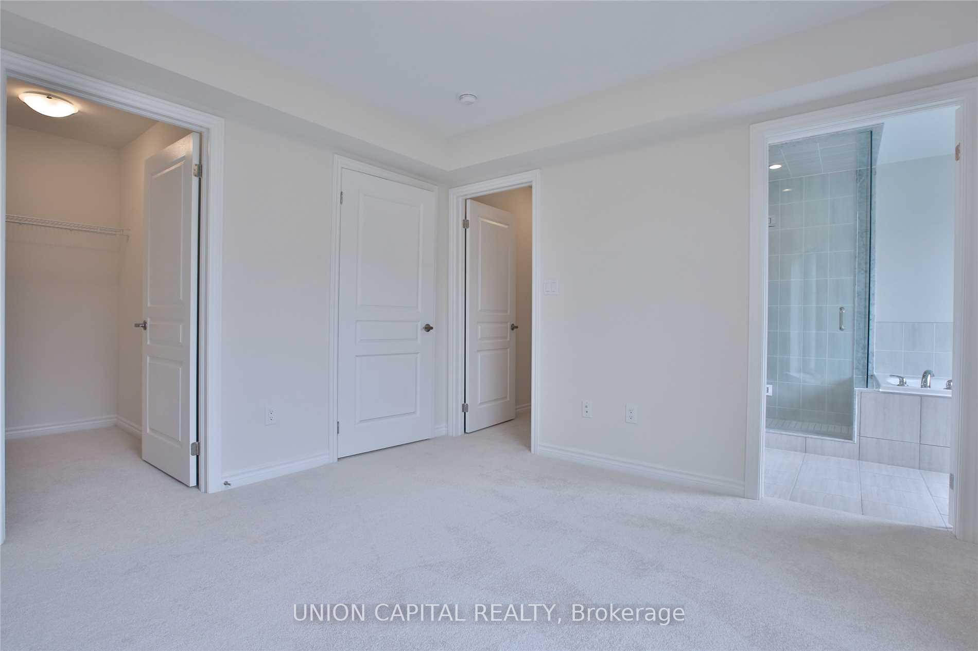 Photo 14 of Unit 16, 18 Applewood Lane, Etobicoke, Etobicoke West Mall — HOMEH