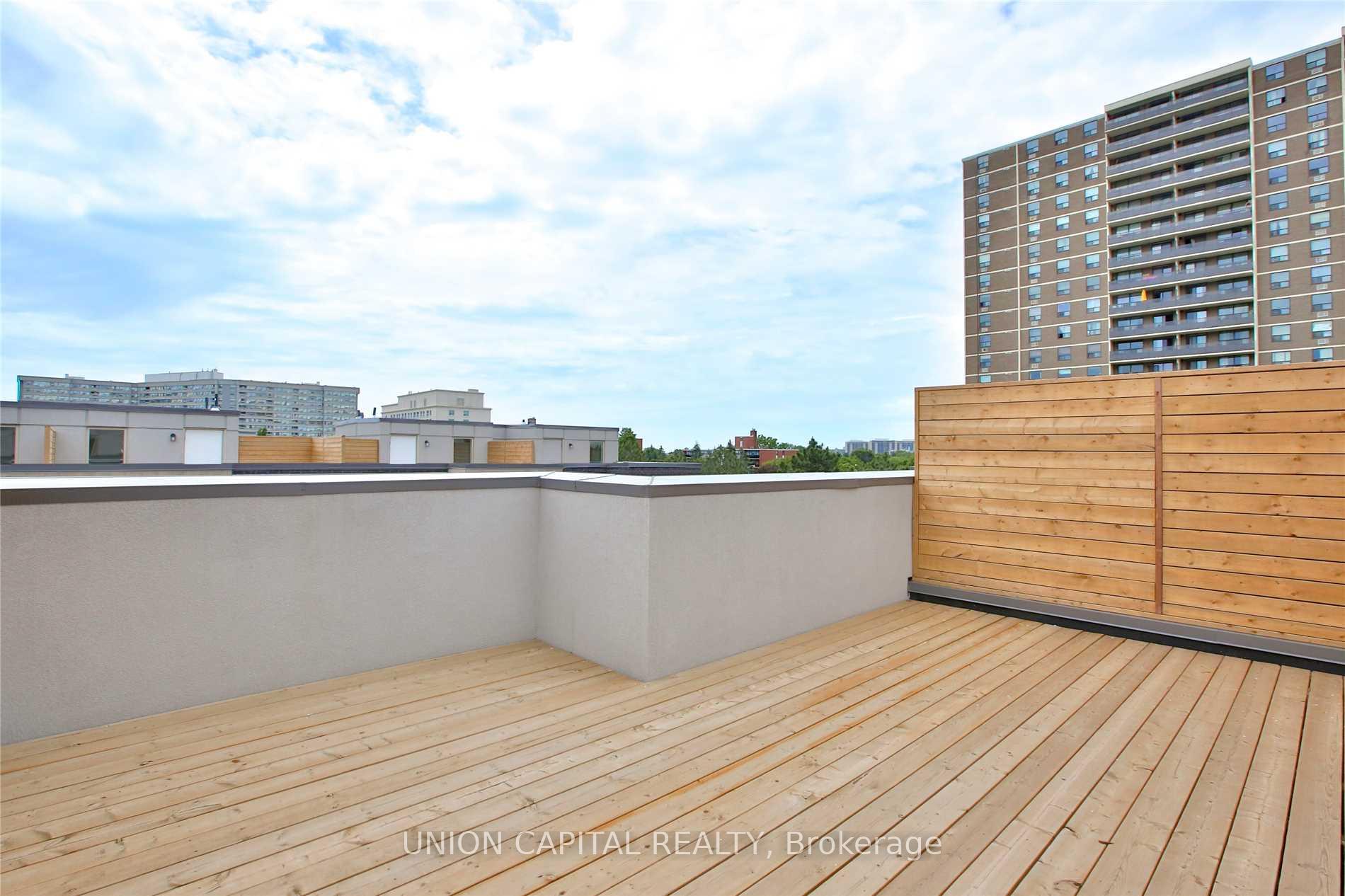 Photo 20 of Unit 16, 18 Applewood Lane, Etobicoke, Etobicoke West Mall — HOMEH
