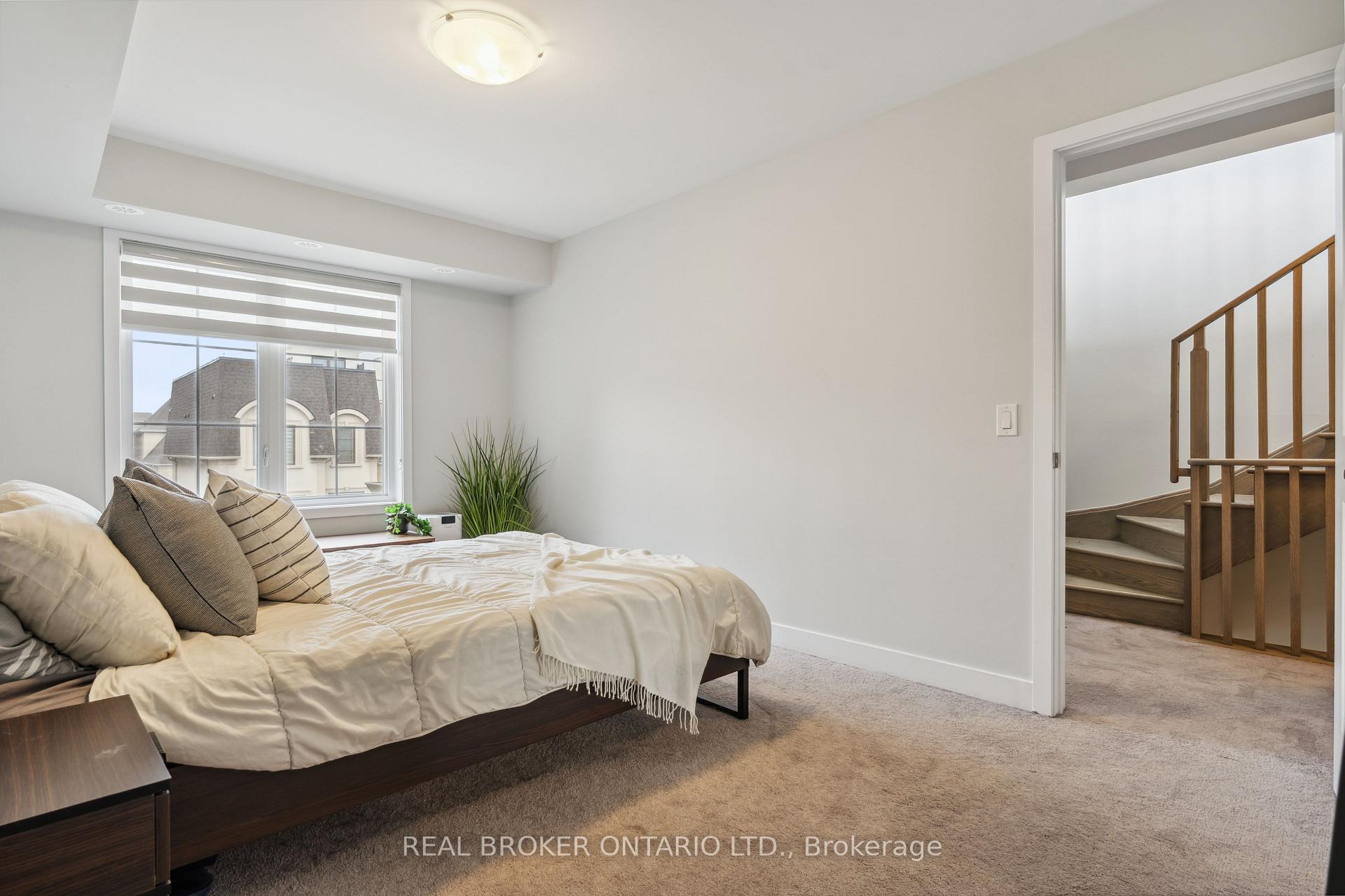 Photo 24 of 92 William Shearn Crescent, Markham, Angus Glen — HOMEH