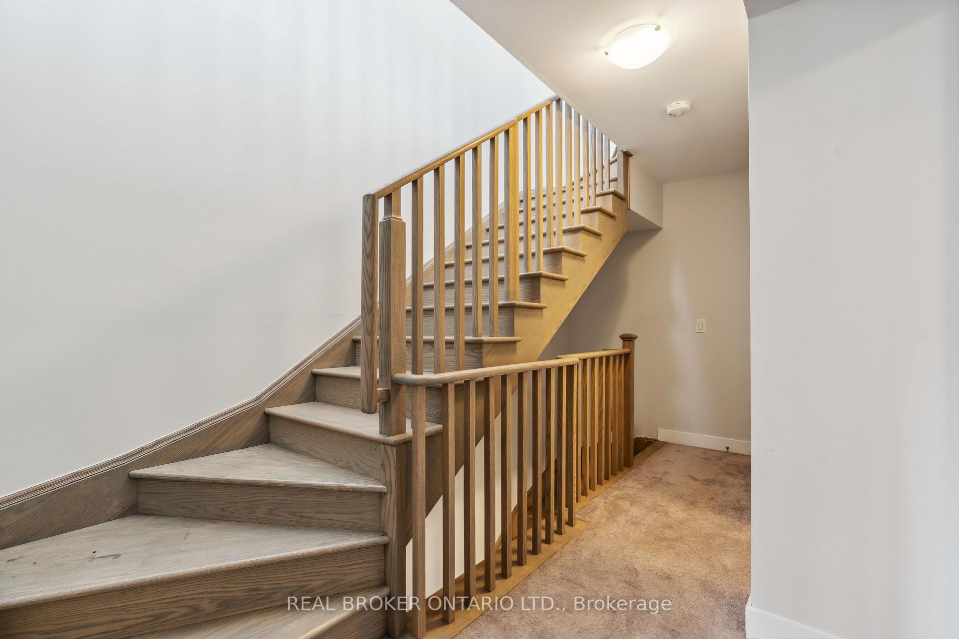 Photo 29 of 92 William Shearn Crescent, Markham, Angus Glen — HOMEH