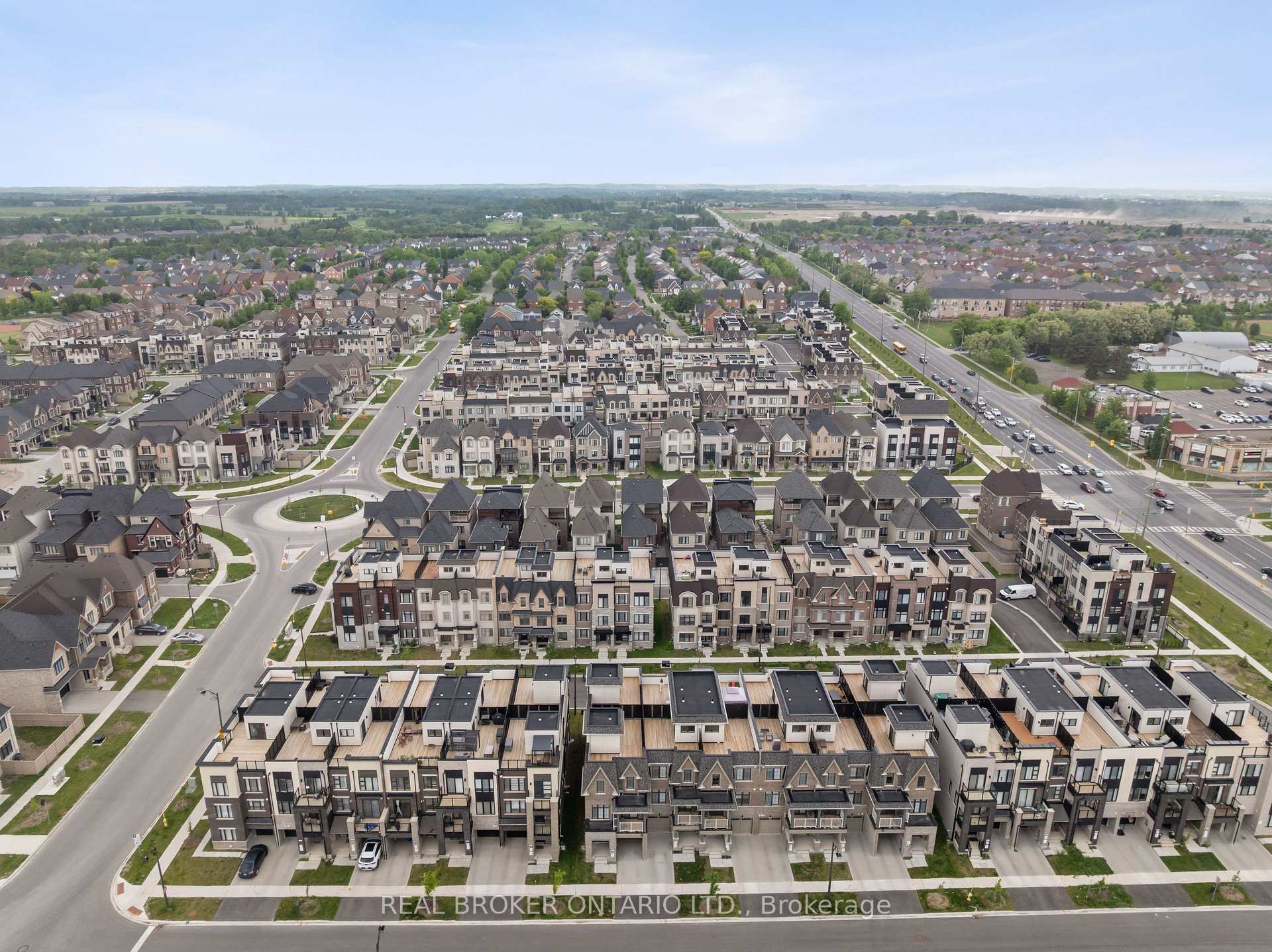 Photo 39 of 92 William Shearn Crescent, Markham, Angus Glen — HOMEH