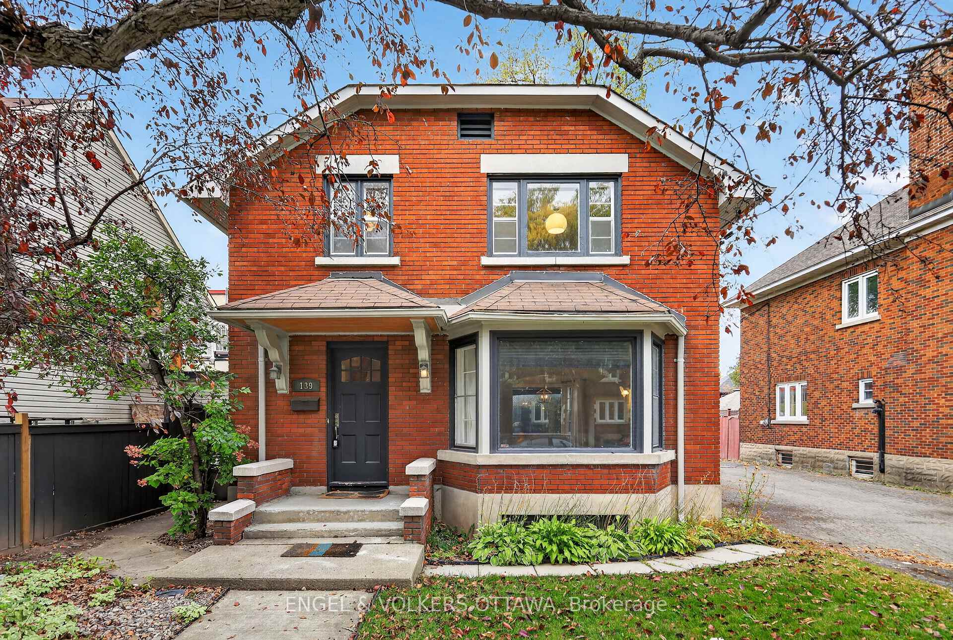 Photo 2 of 139 Renfrew Avenue, Ottawa, Glebe — HOMEH