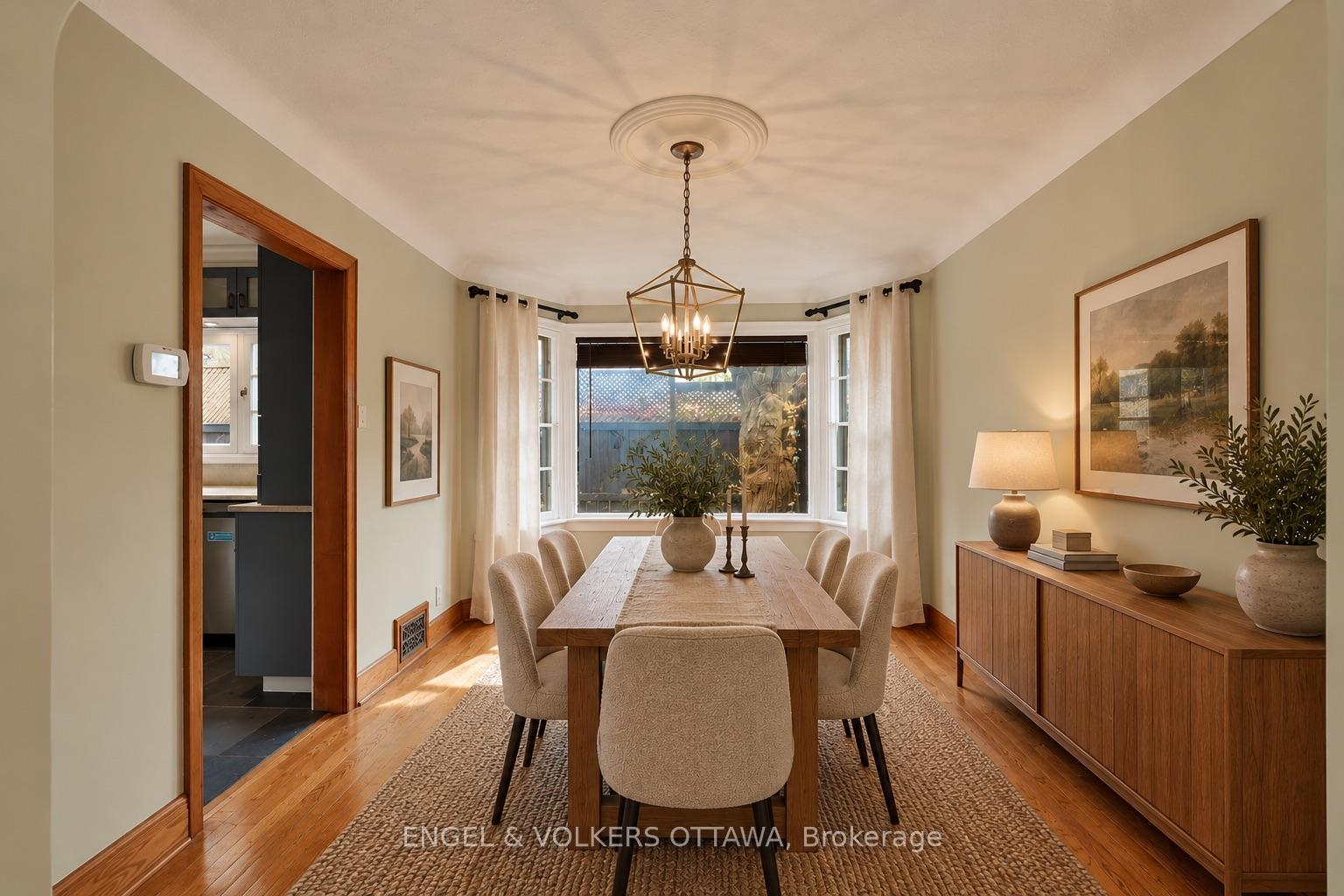 Photo 8 of 139 Renfrew Avenue, Ottawa, Glebe — HOMEH