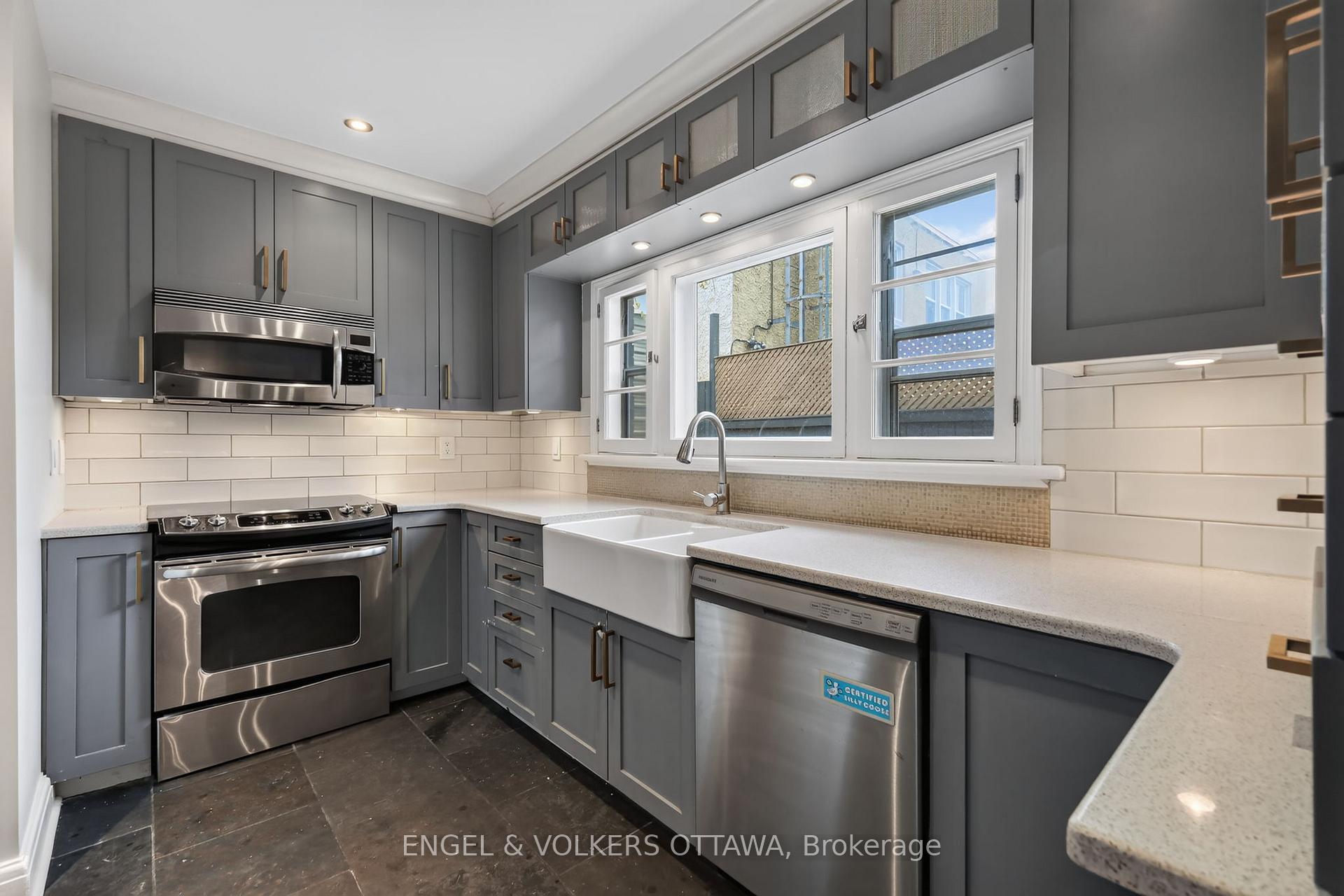 Photo 11 of 139 Renfrew Avenue, Ottawa, Glebe — HOMEH