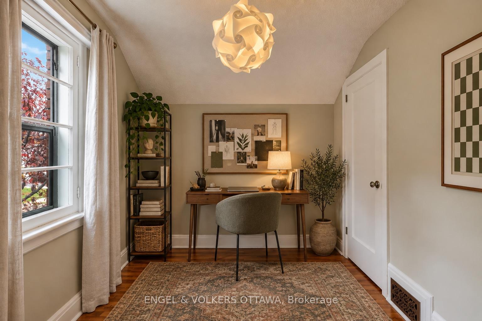 Photo 22 of 139 Renfrew Avenue, Ottawa, Glebe — HOMEH