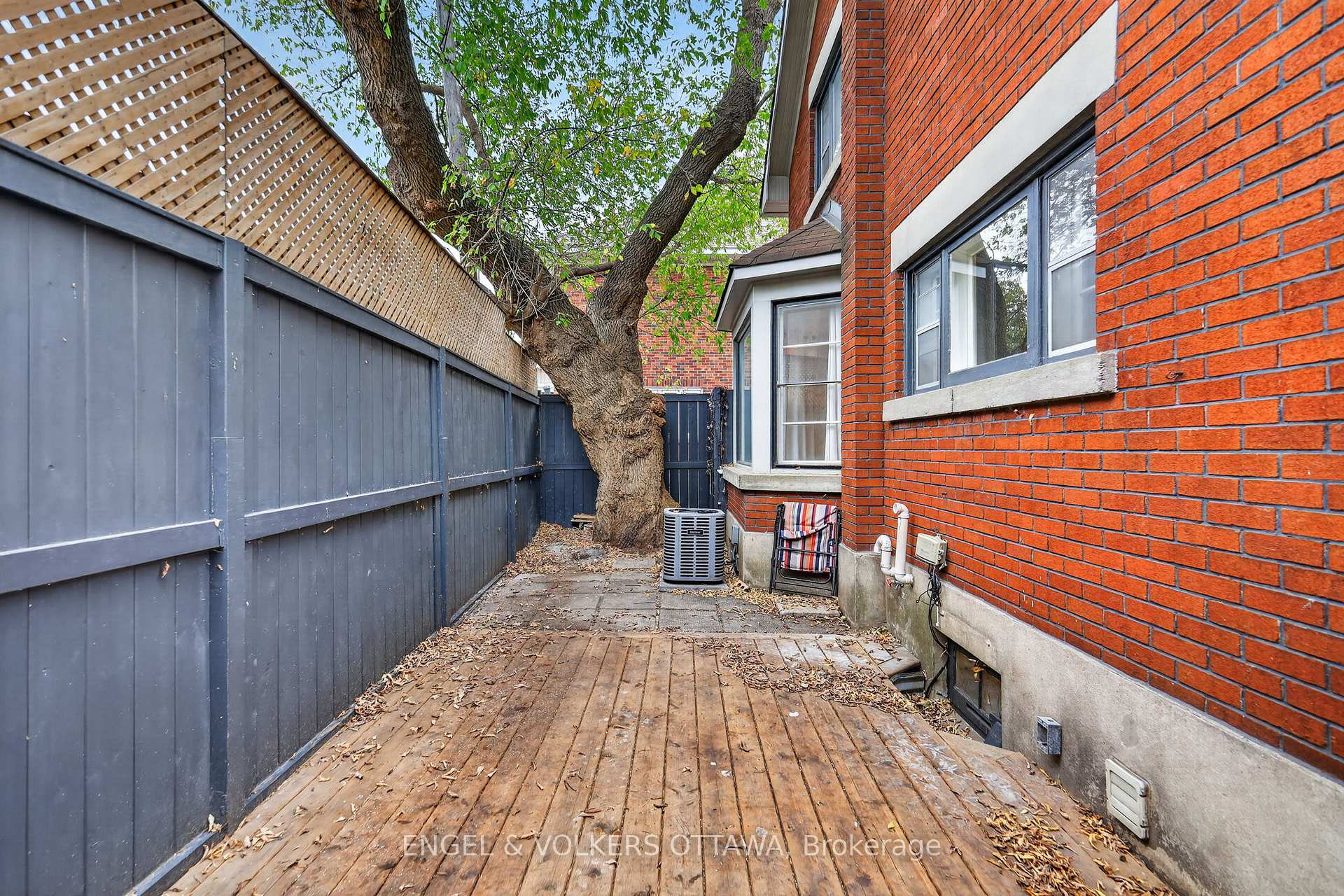 Photo 31 of 139 Renfrew Avenue, Ottawa, Glebe — HOMEH