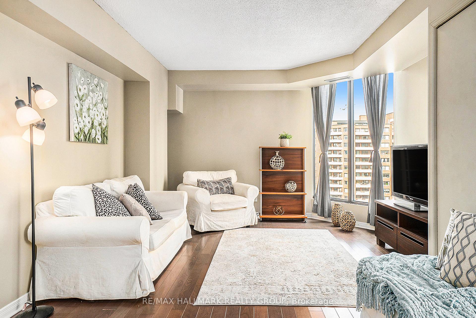 Photo 4 of Unit 1102, 200 Bay Street, Ottawa, Ottawa Centre — HOMEH