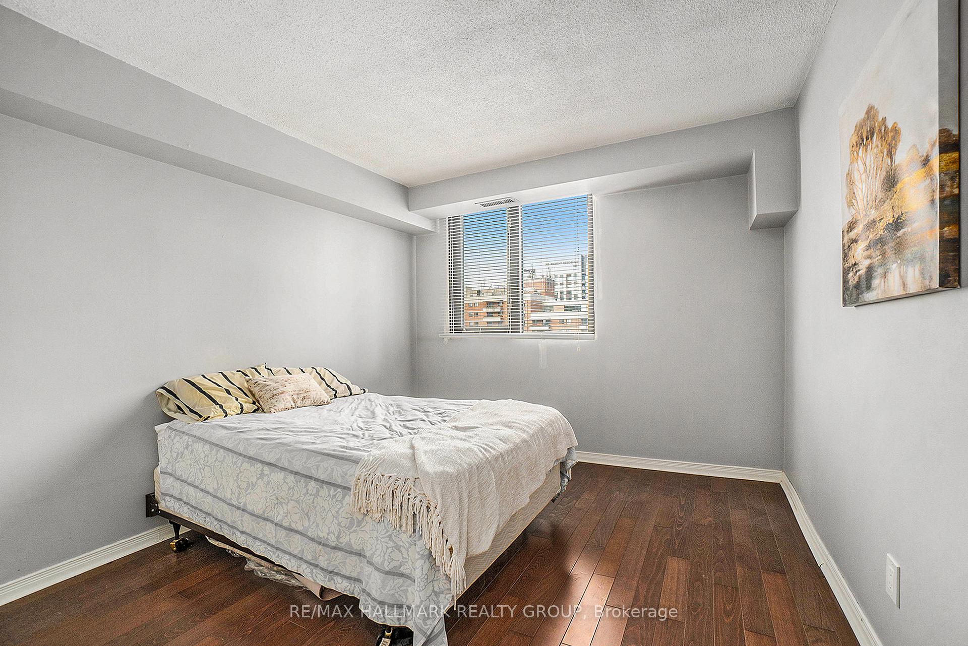 Photo 12 of Unit 1102, 200 Bay Street, Ottawa, Ottawa Centre — HOMEH