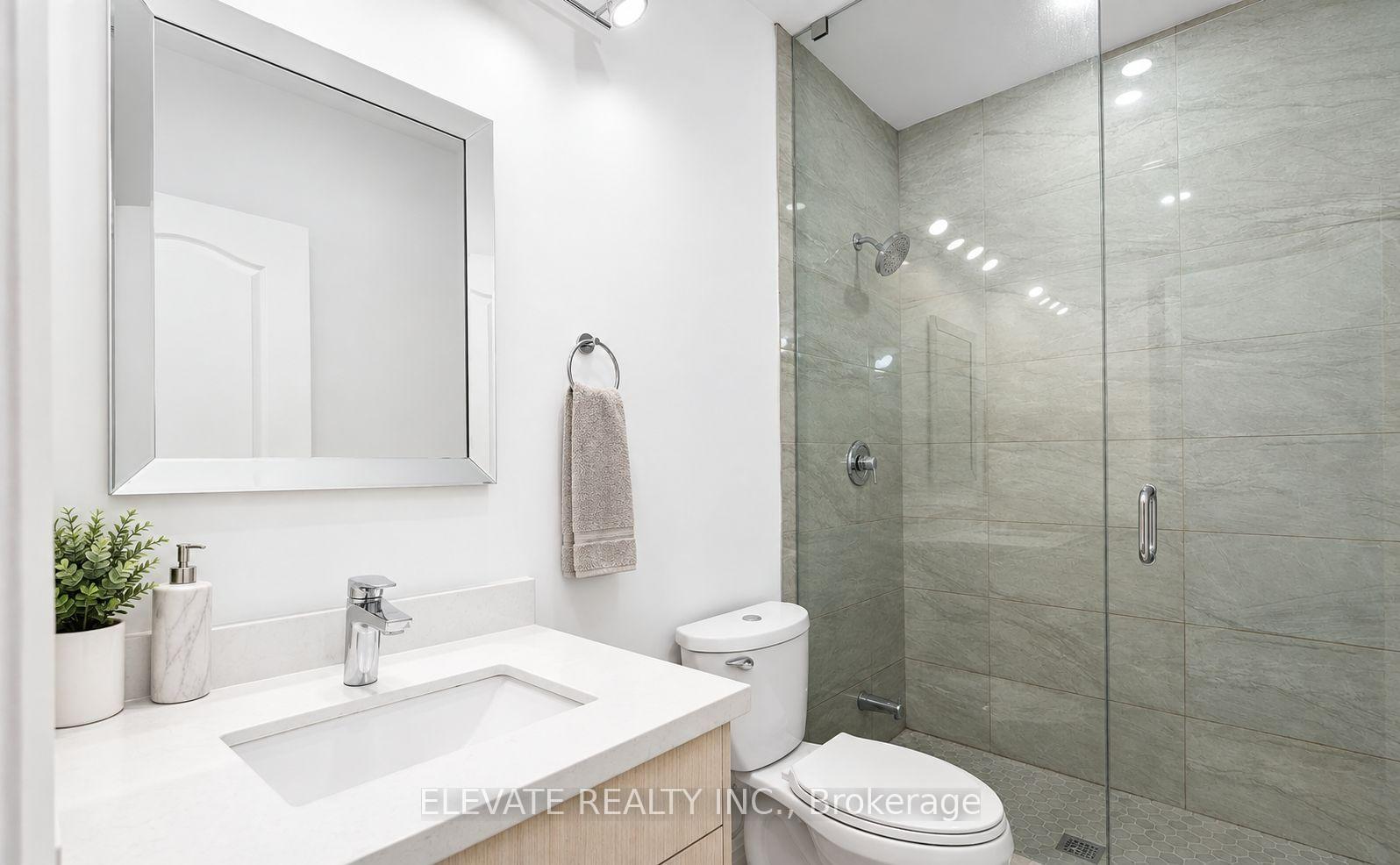 Photo 9 of Unit Second Floor, 123 Lansdowne Avenue, Toronto, Roncesvalles — HOMEH