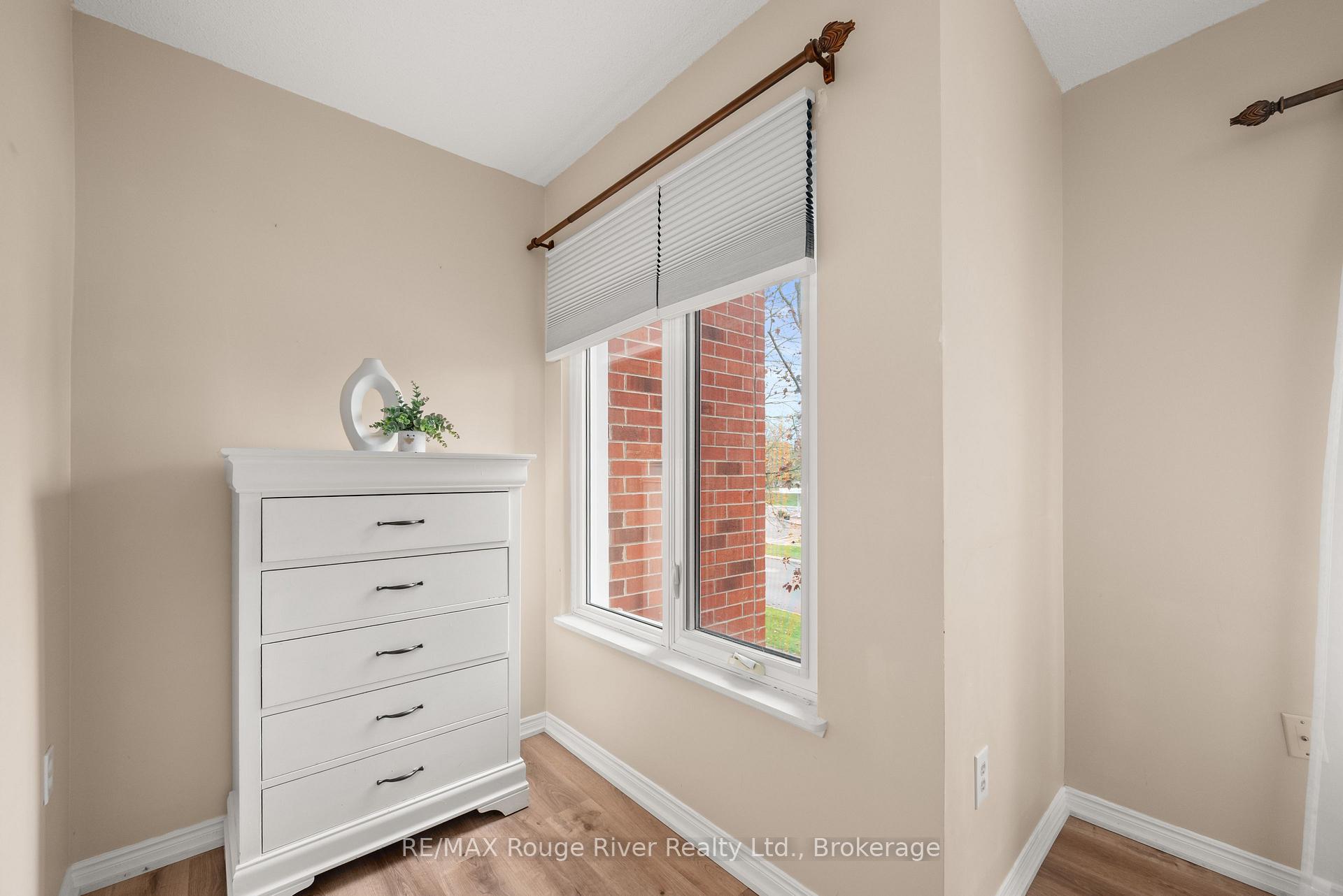 Photo 32 of Unit 207, 1 Heritage Way, Kawartha Lakes, Lindsay — HOMEH