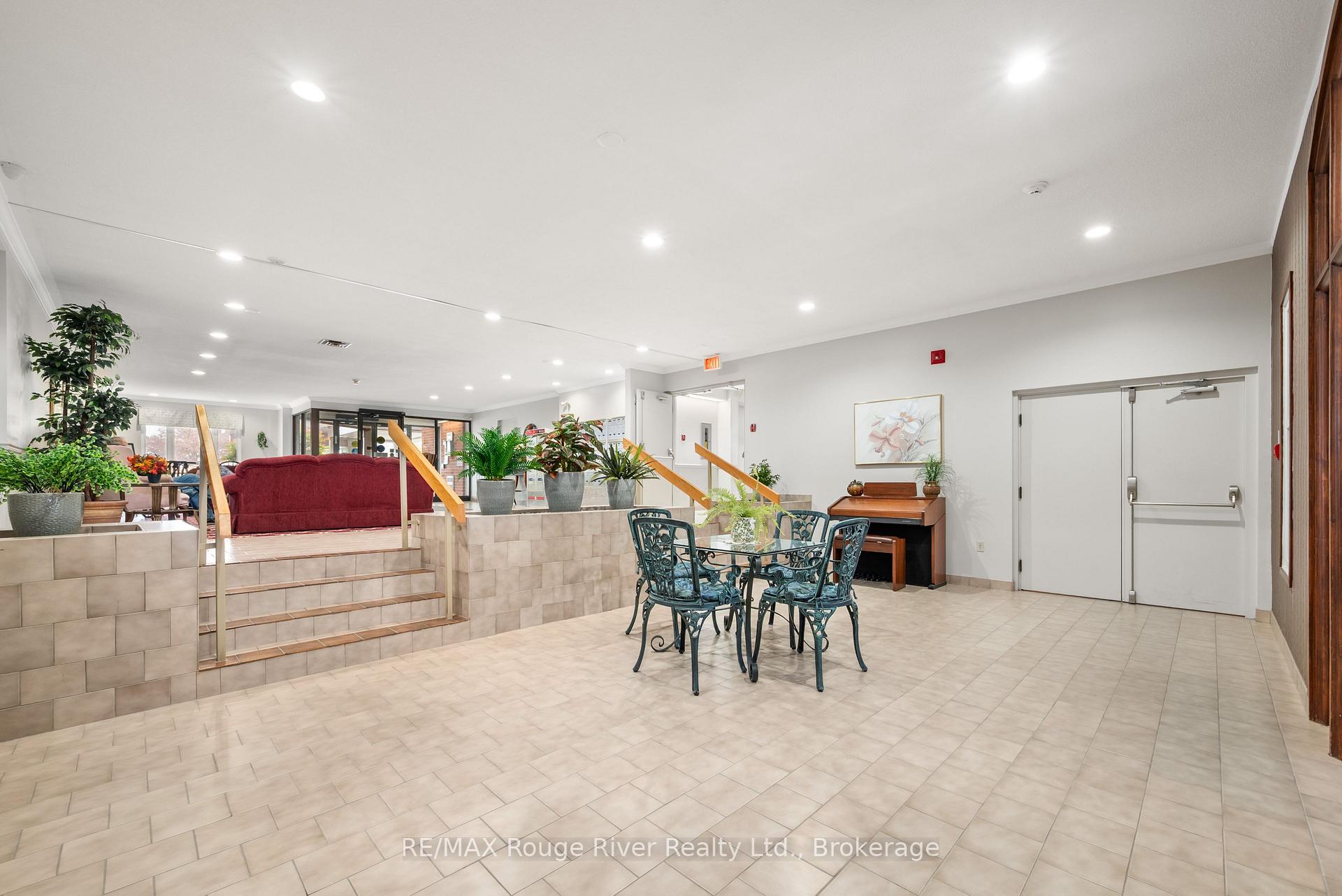 Photo 38 of Unit 207, 1 Heritage Way, Kawartha Lakes, Lindsay — HOMEH
