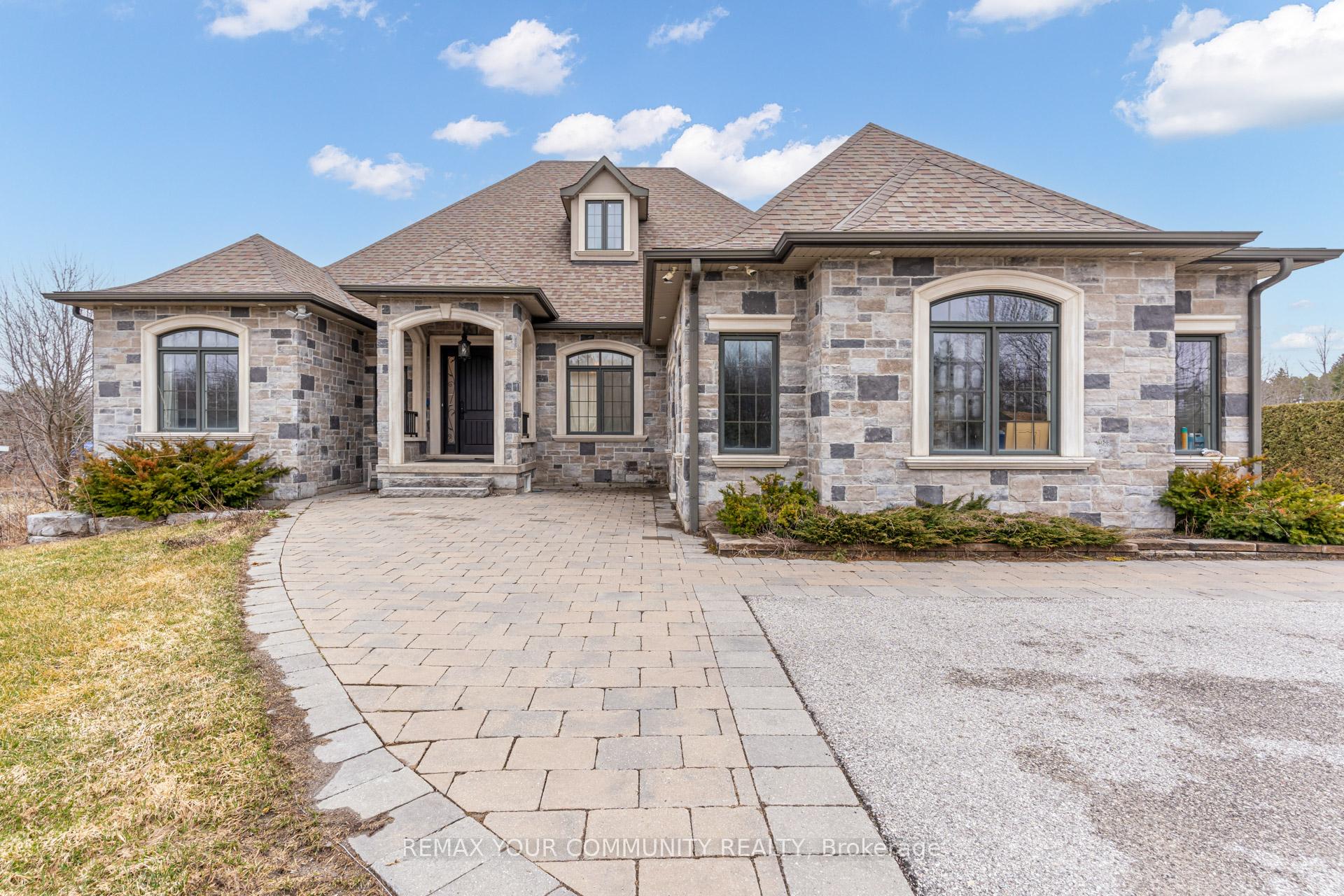 Photo 5 of 20111 Bathurst Street E, East Gwillimbury, Holland Landing — HOMEH