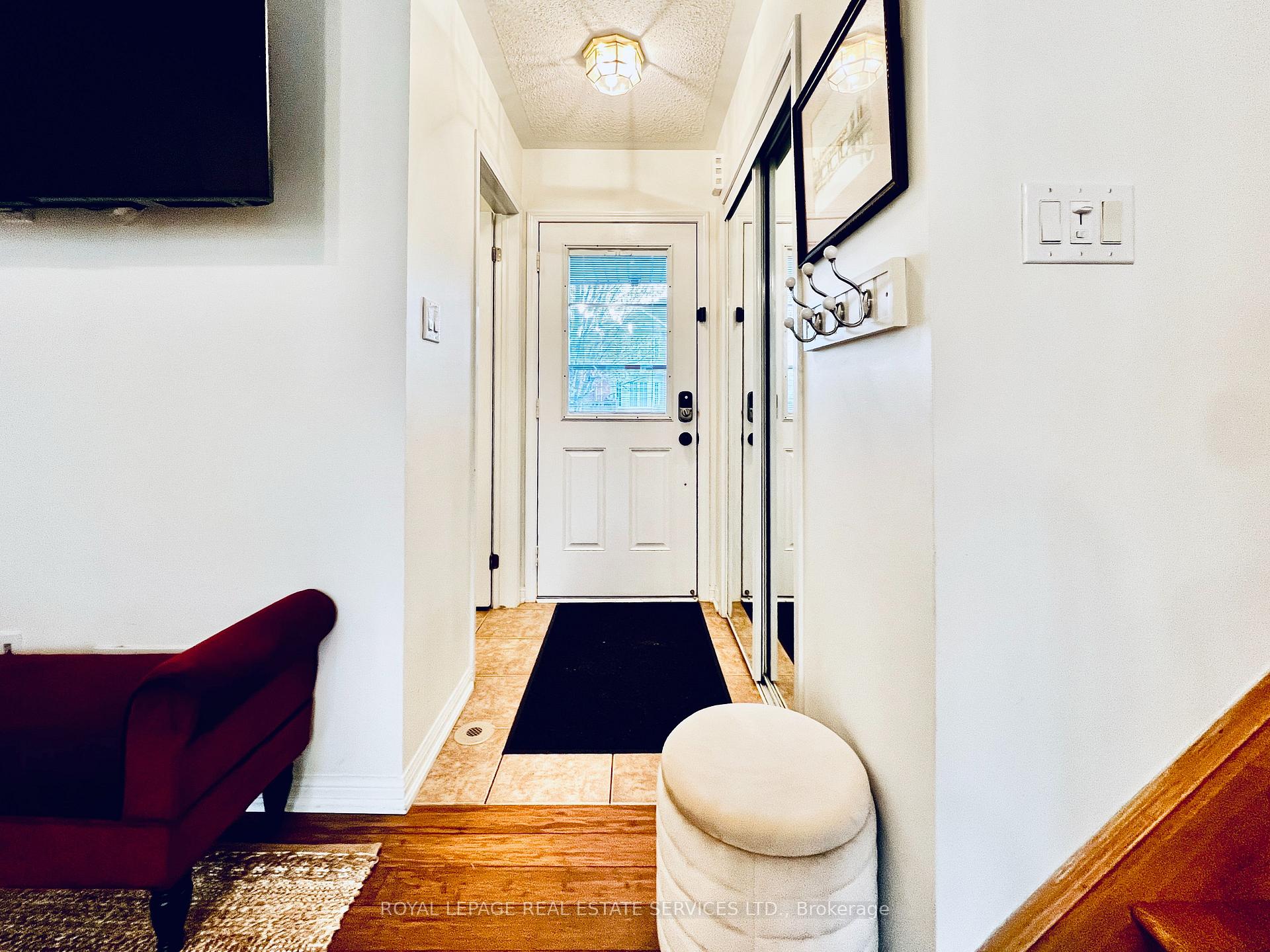 Photo 5 of 906 Burrows Gate, Milton, Coates — HOMEH