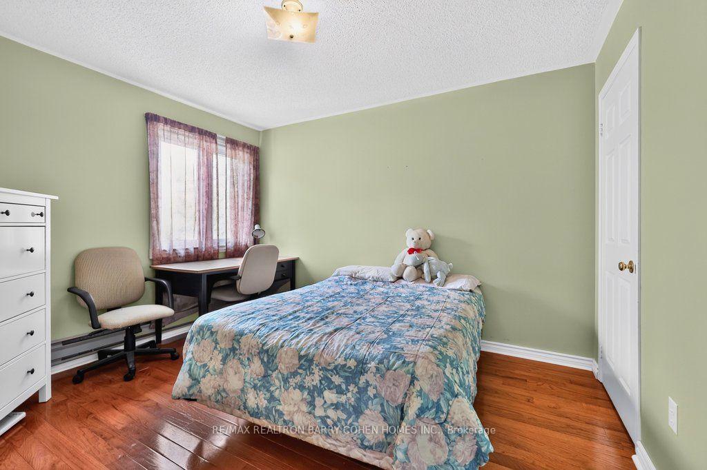 Photo 25 of 2528 Willowburne Drive, Mississauga, Central Erin Mills — HOMEH