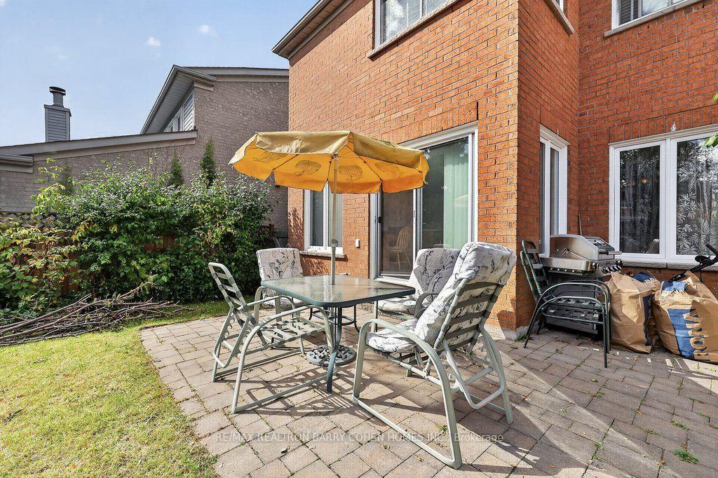 Photo 29 of 2528 Willowburne Drive, Mississauga, Central Erin Mills — HOMEH