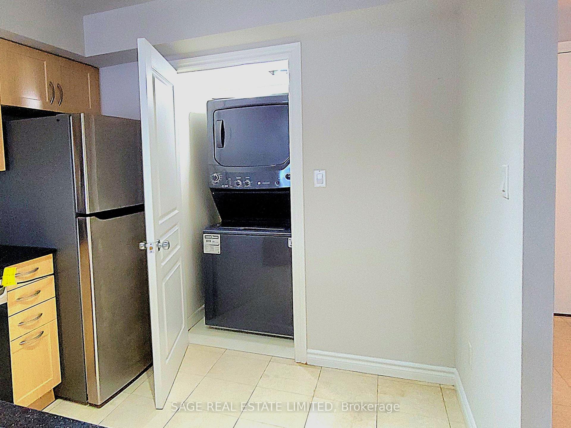 Photo 6 of Unit 1505, 801 Bay Street, Toronto, Bay Street Corridor — HOMEH