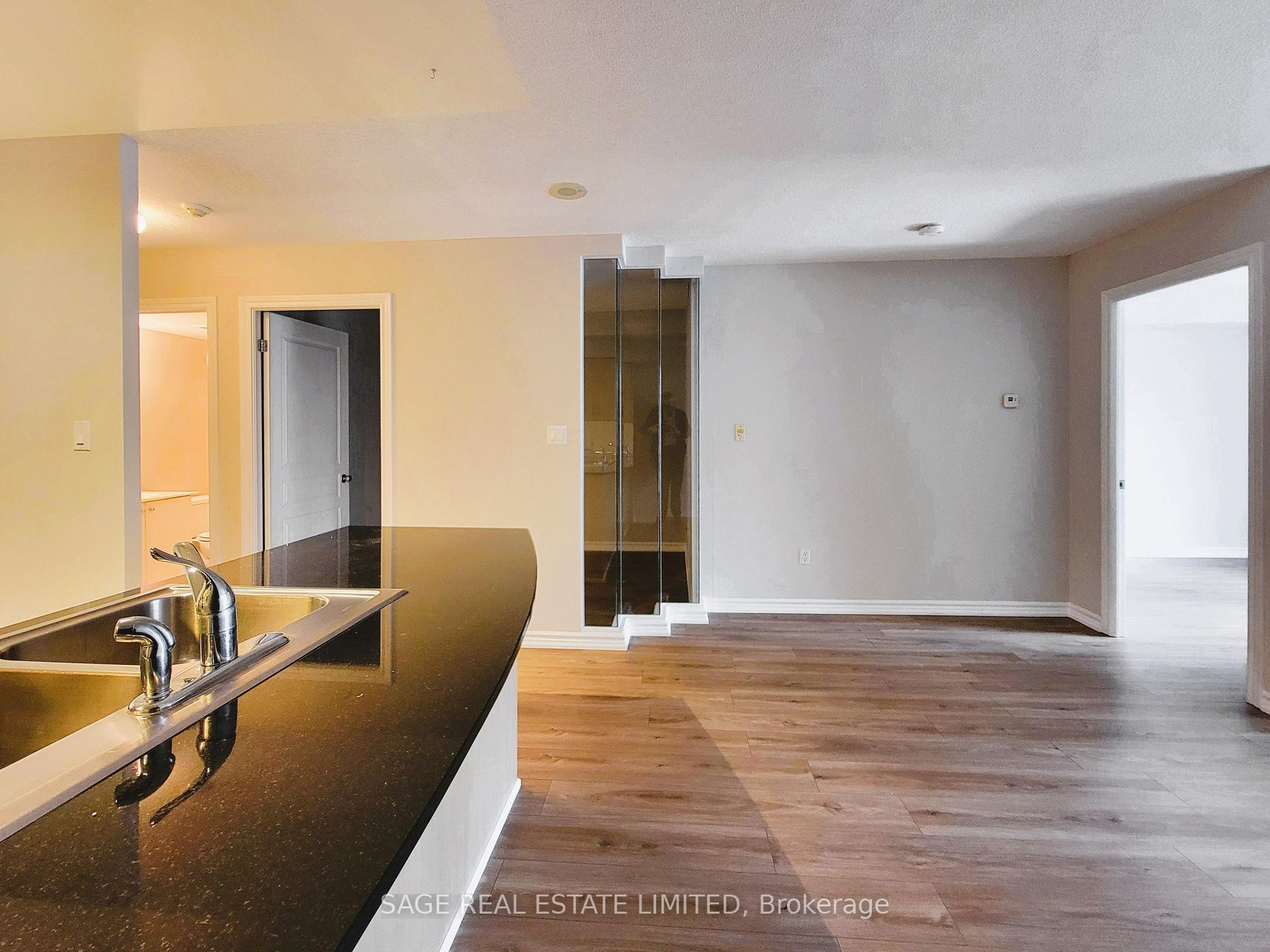Photo 7 of Unit 1505, 801 Bay Street, Toronto, Bay Street Corridor — HOMEH