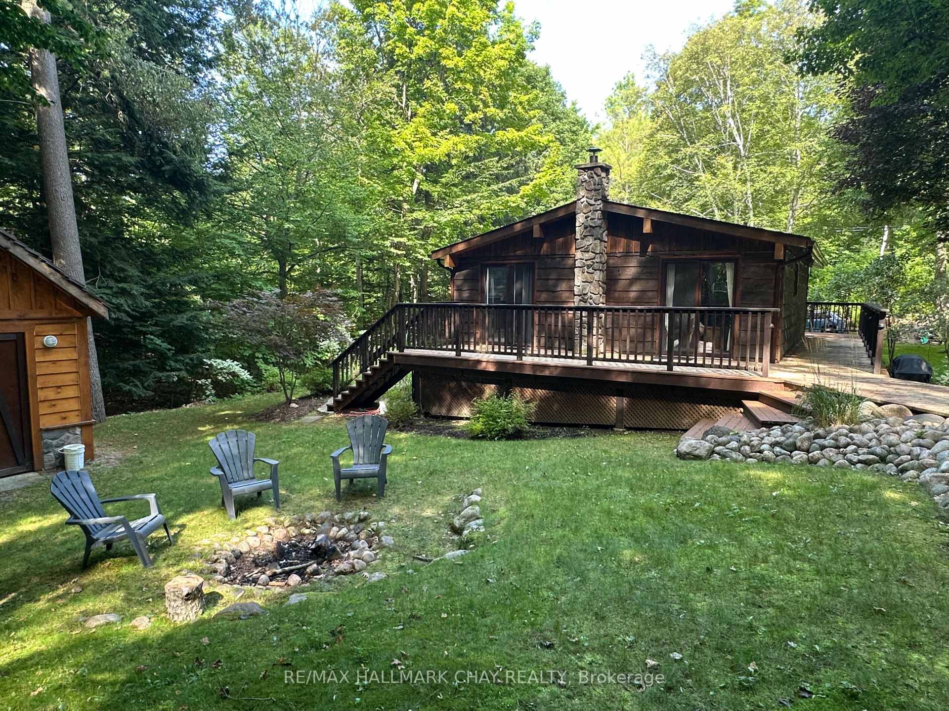 Photo 4 of 691 Rue Lafontaine Road W, Tiny, Rural Tiny — HOMEH