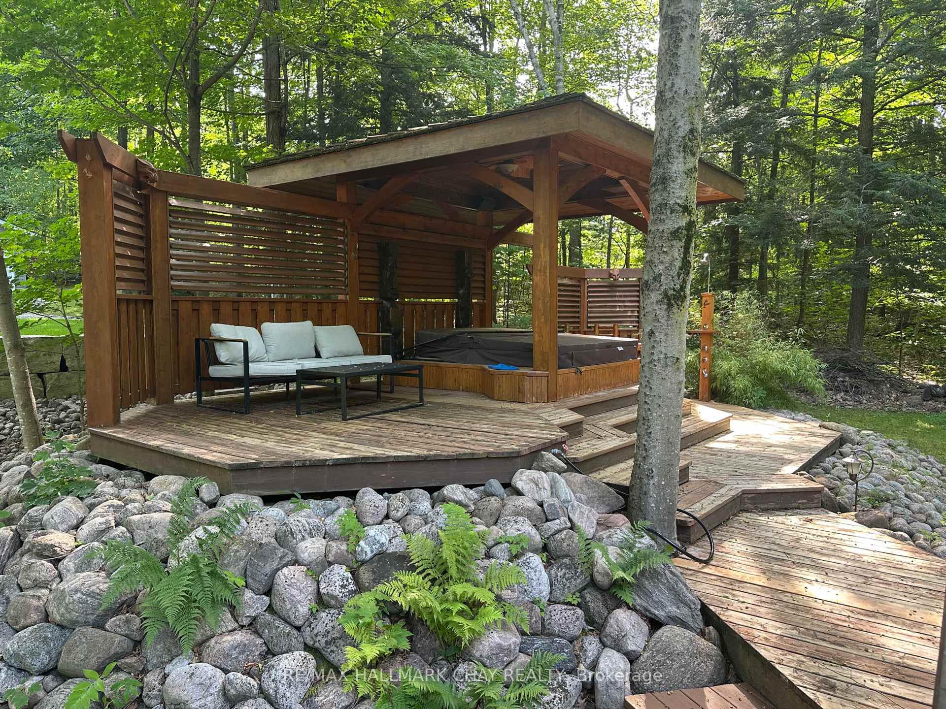 Photo 9 of 691 Rue Lafontaine Road W, Tiny, Rural Tiny — HOMEH
