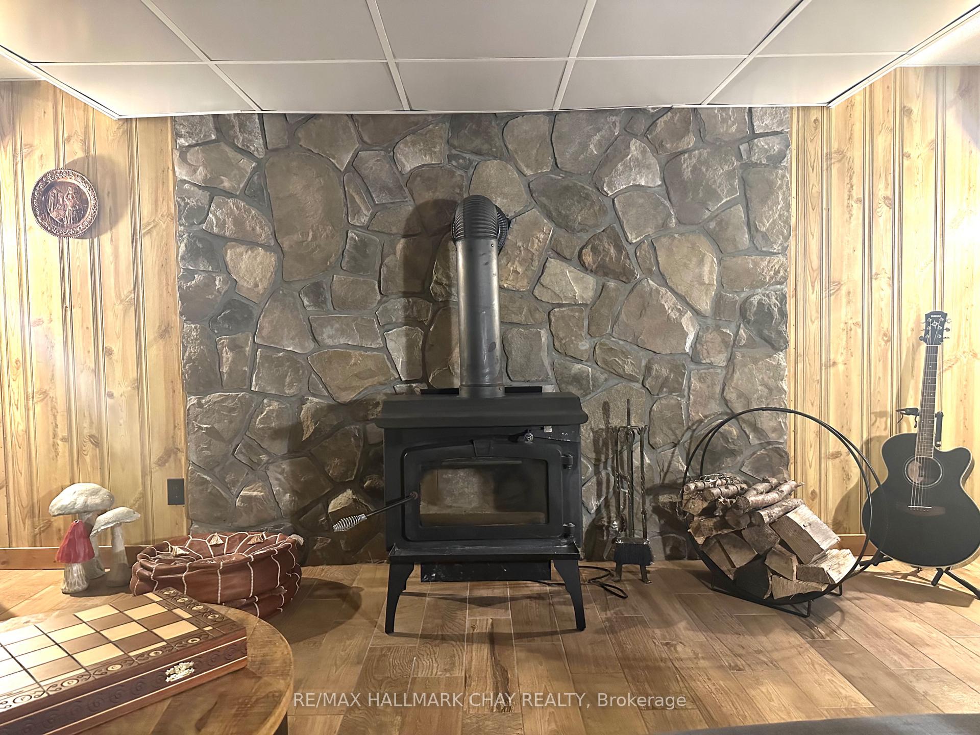 Photo 24 of 691 Rue Lafontaine Road W, Tiny, Rural Tiny — HOMEH