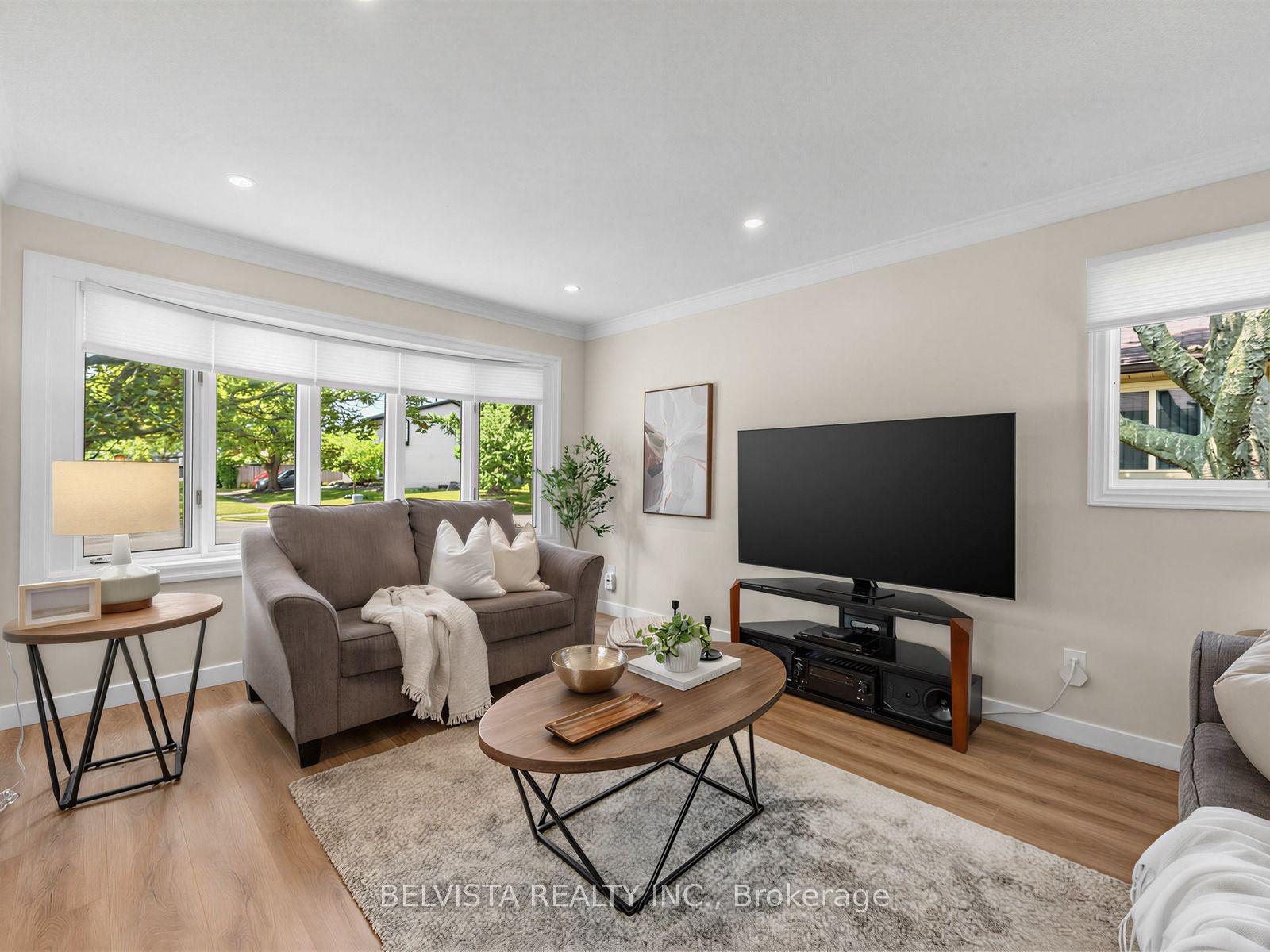 Photo 5 of 7 Agate Road, Ajax, South West — HOMEH