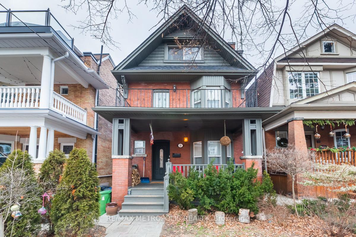 Photo of 26 Algonquin Avenue