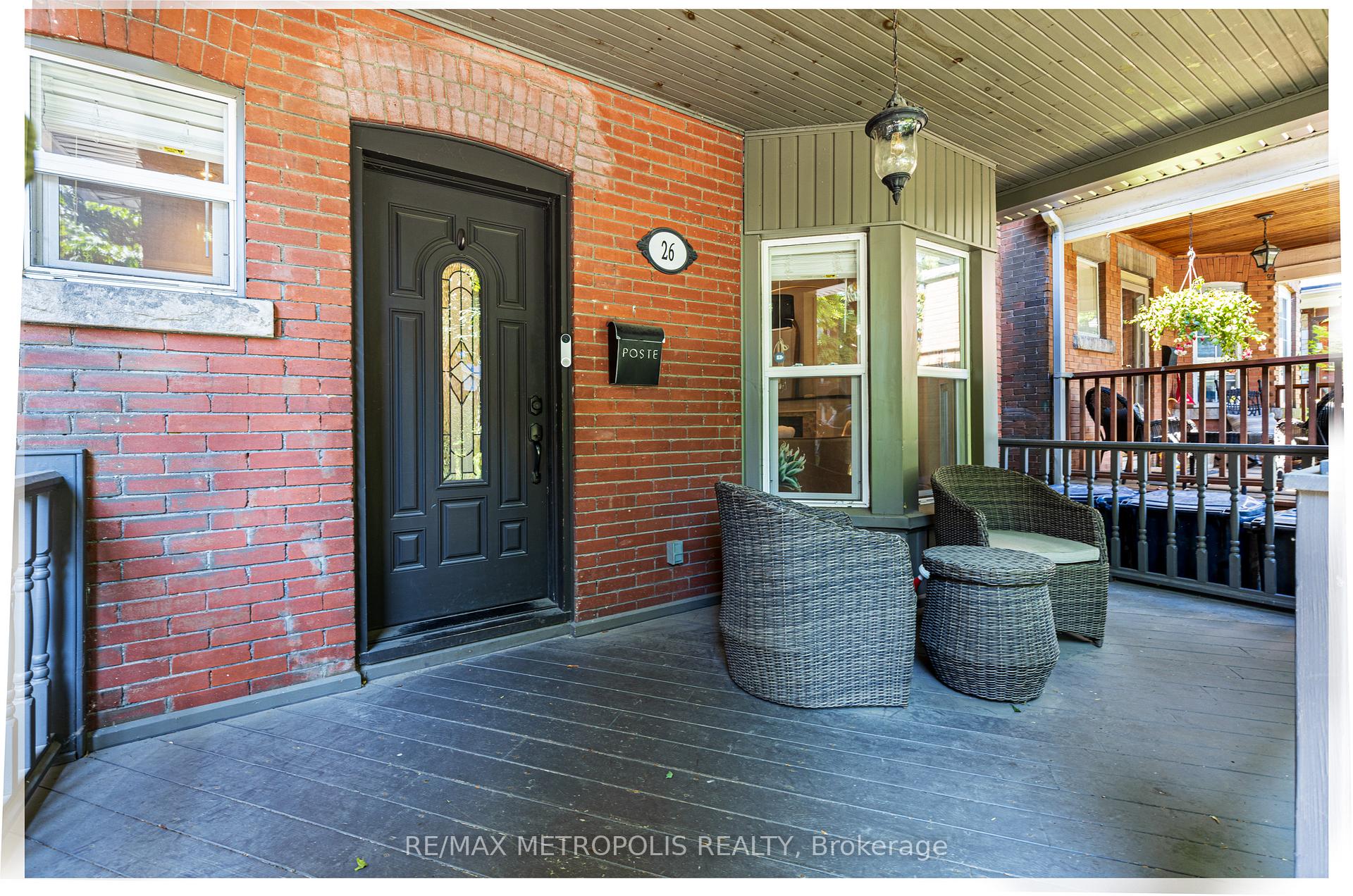 Photo 2 of 26 Algonquin Avenue, Toronto, High Park-Swansea — HOMEH