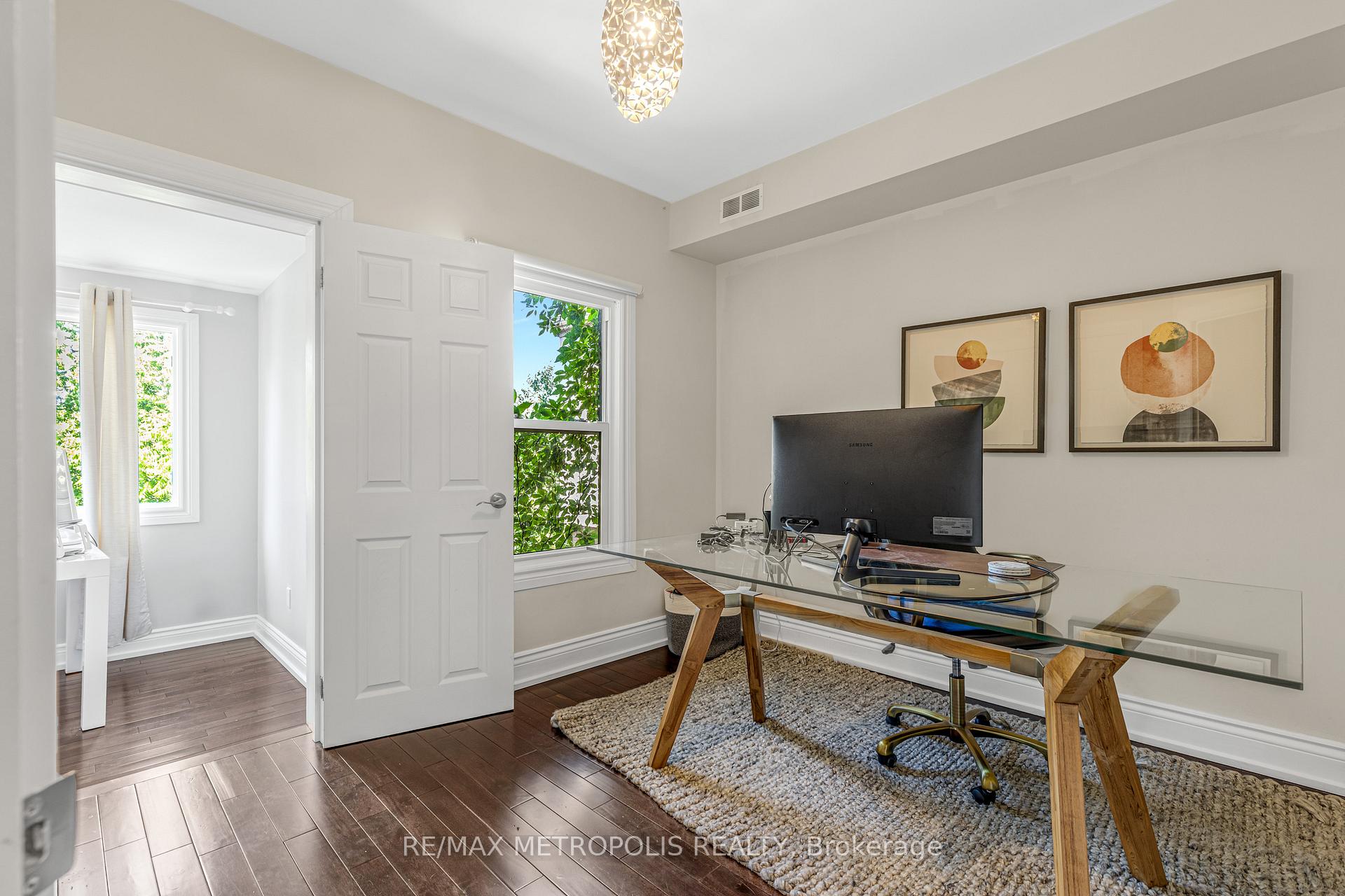 Photo 17 of 26 Algonquin Avenue, Toronto, High Park-Swansea — HOMEH