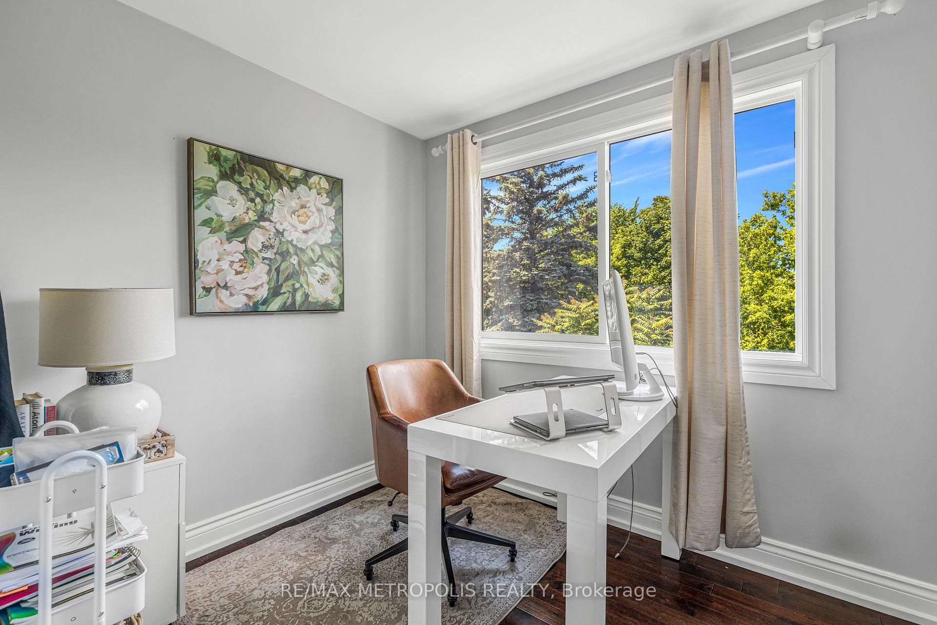 Photo 18 of 26 Algonquin Avenue, Toronto, High Park-Swansea — HOMEH