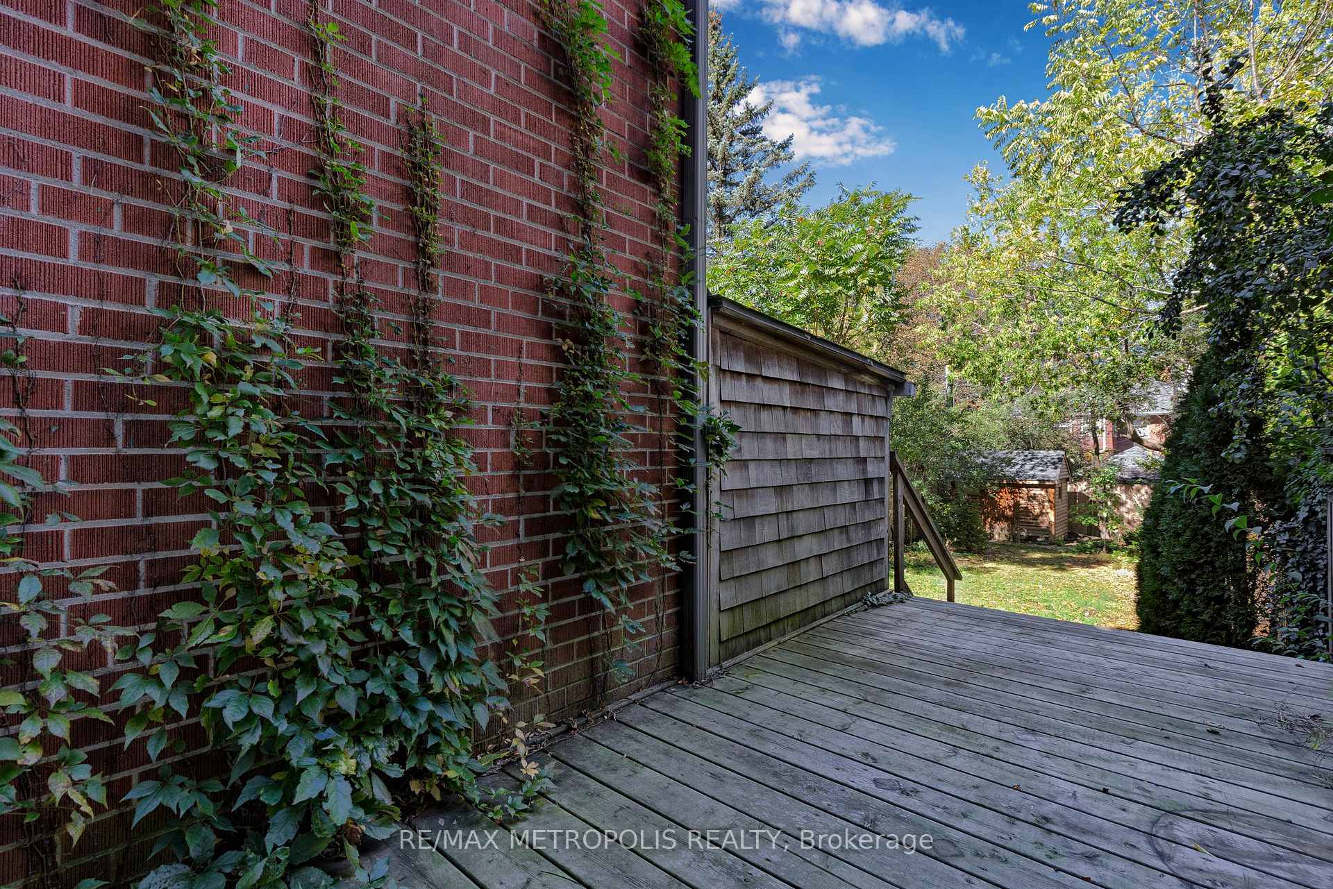 Photo 36 of 26 Algonquin Avenue, Toronto, High Park-Swansea — HOMEH