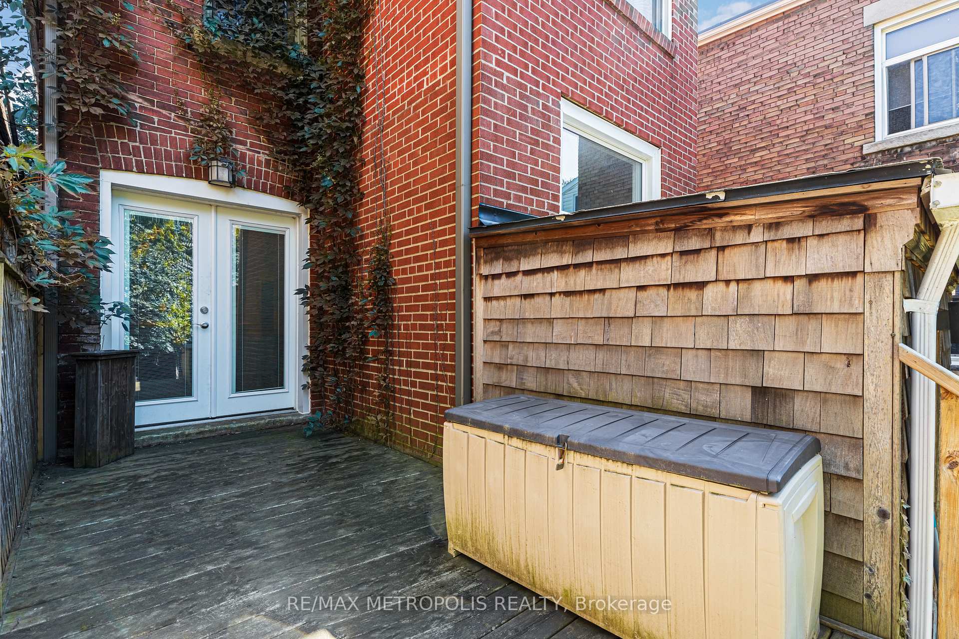 Photo 40 of 26 Algonquin Avenue, Toronto, High Park-Swansea — HOMEH