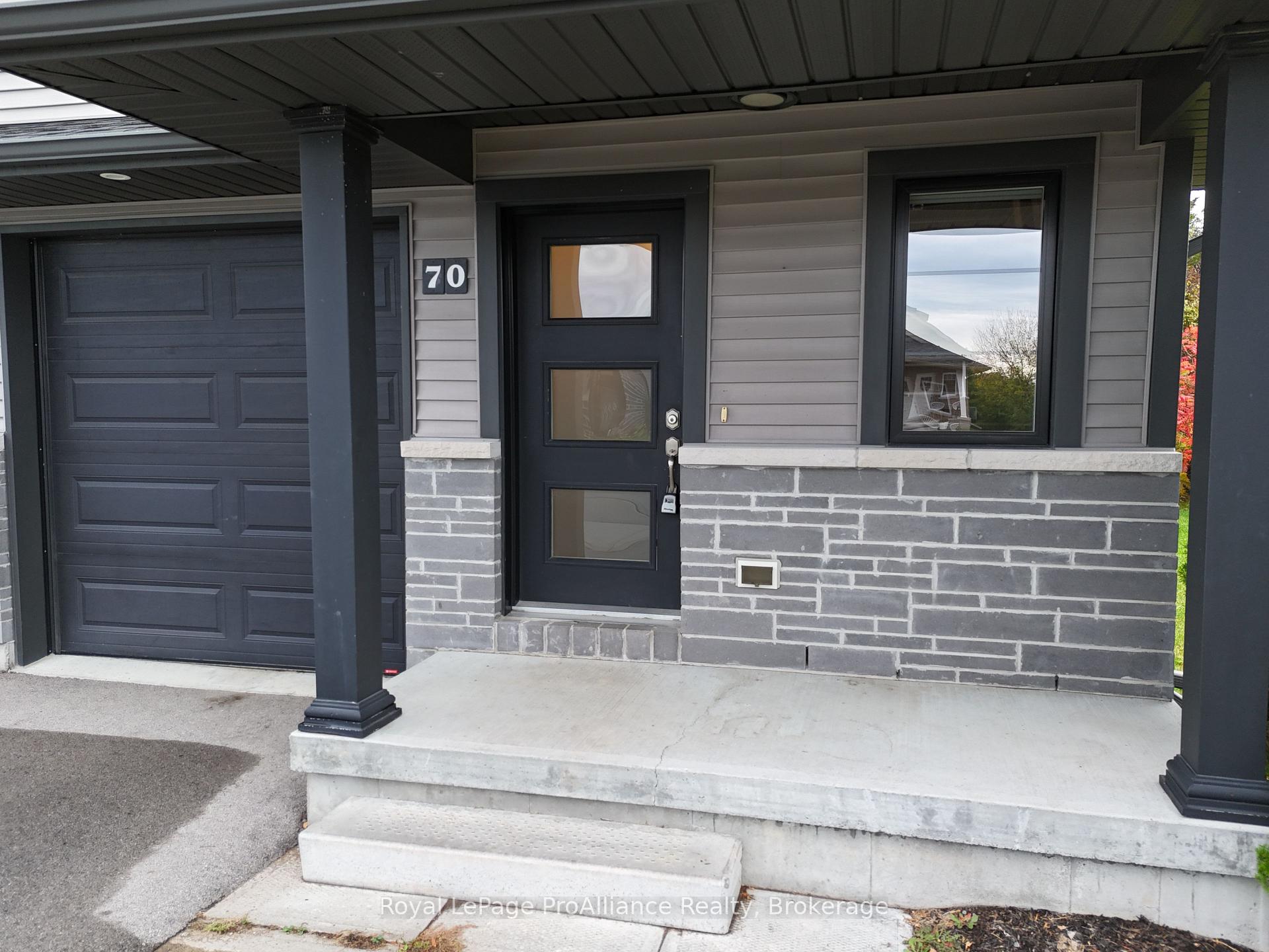 Photo 5 of 70 Ridgeway Place, Belleville, Belleville Ward — HOMEH