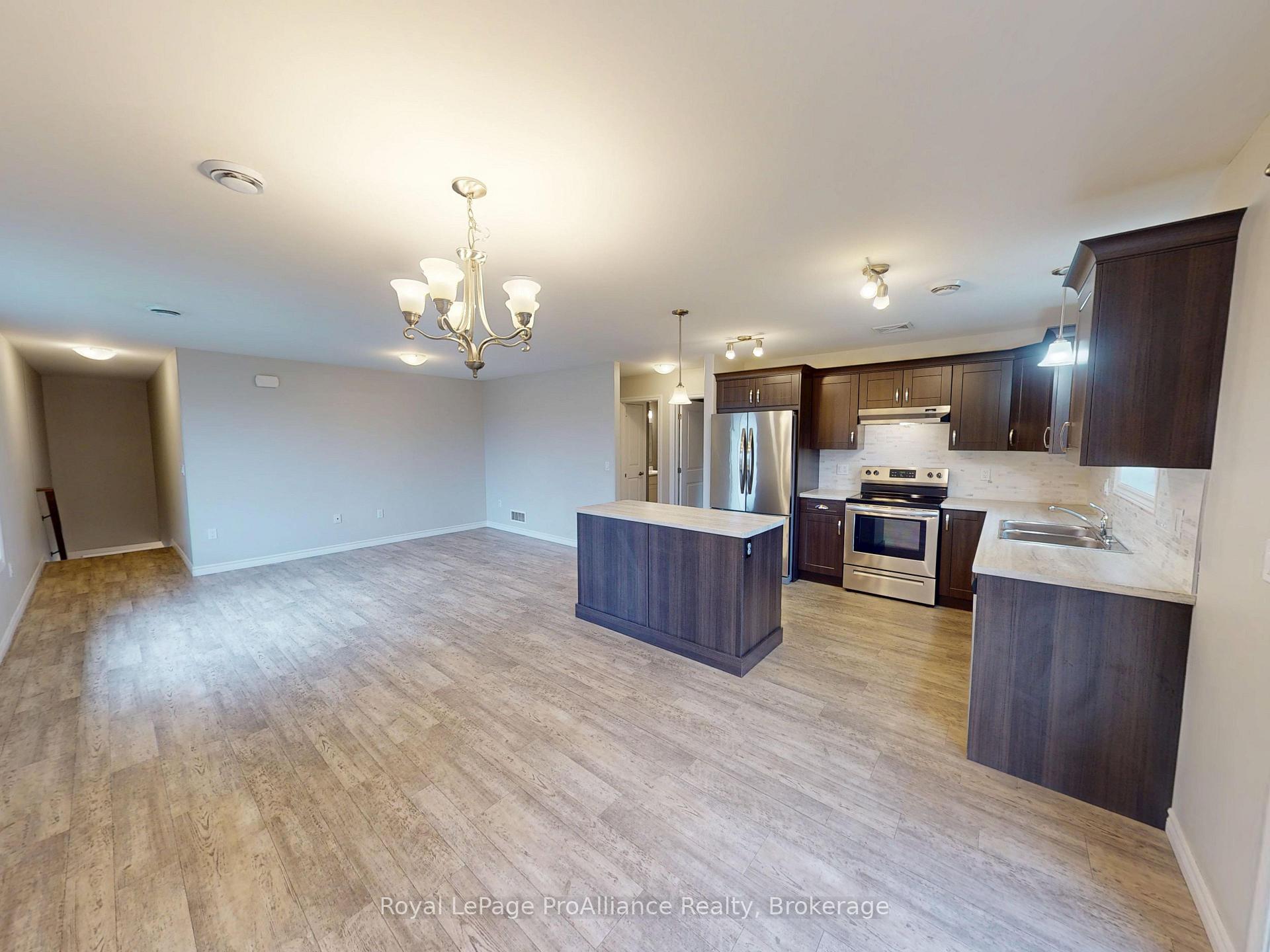 Photo 10 of 70 Ridgeway Place, Belleville, Belleville Ward — HOMEH