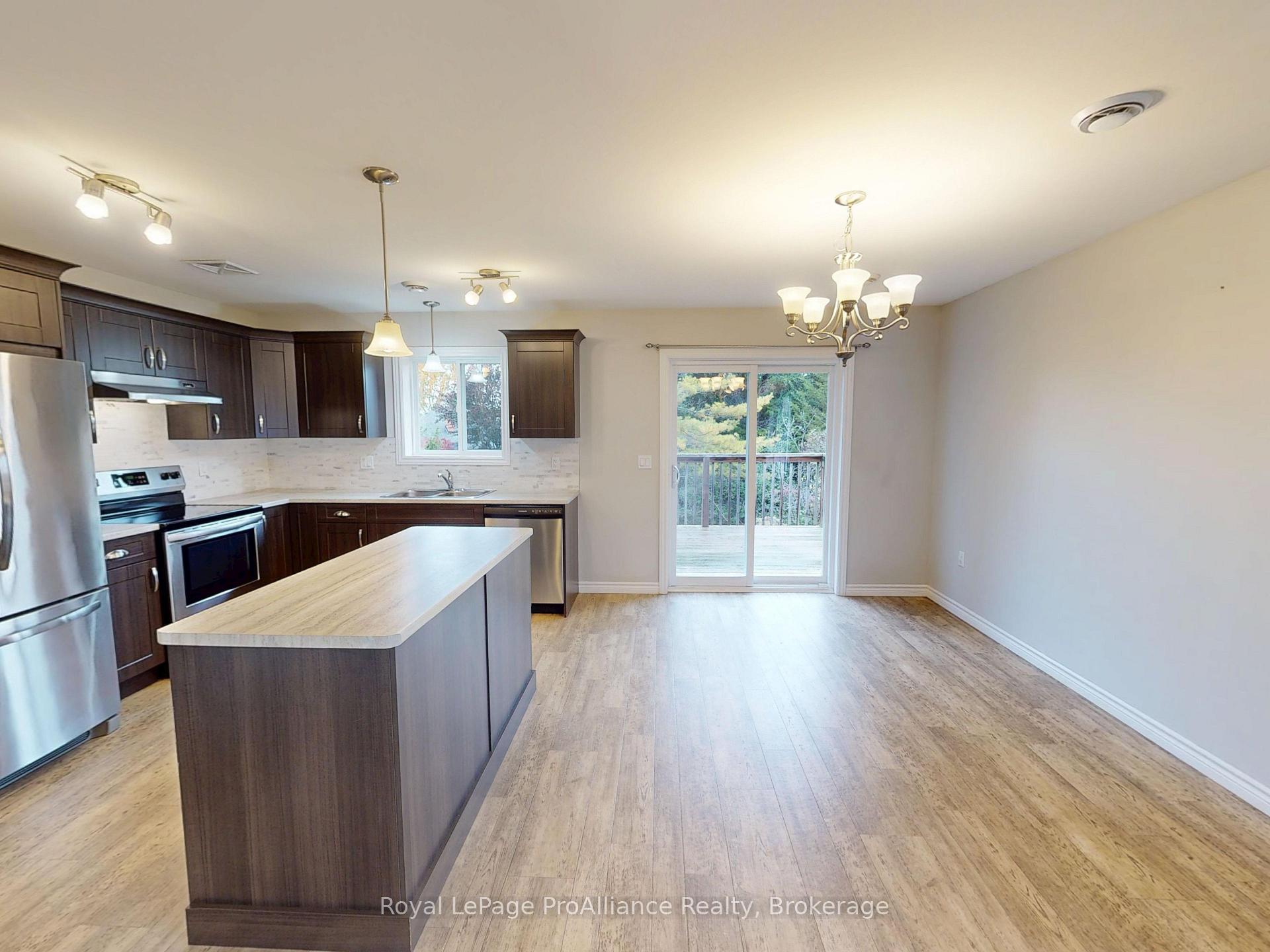 Photo 13 of 70 Ridgeway Place, Belleville, Belleville Ward — HOMEH