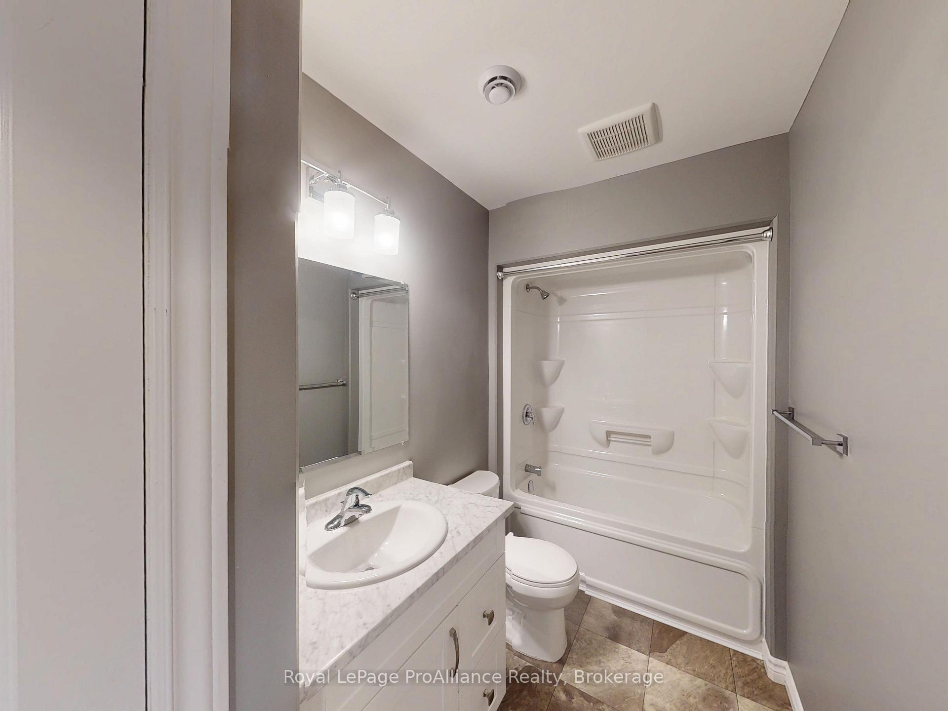 Photo 16 of 70 Ridgeway Place, Belleville, Belleville Ward — HOMEH