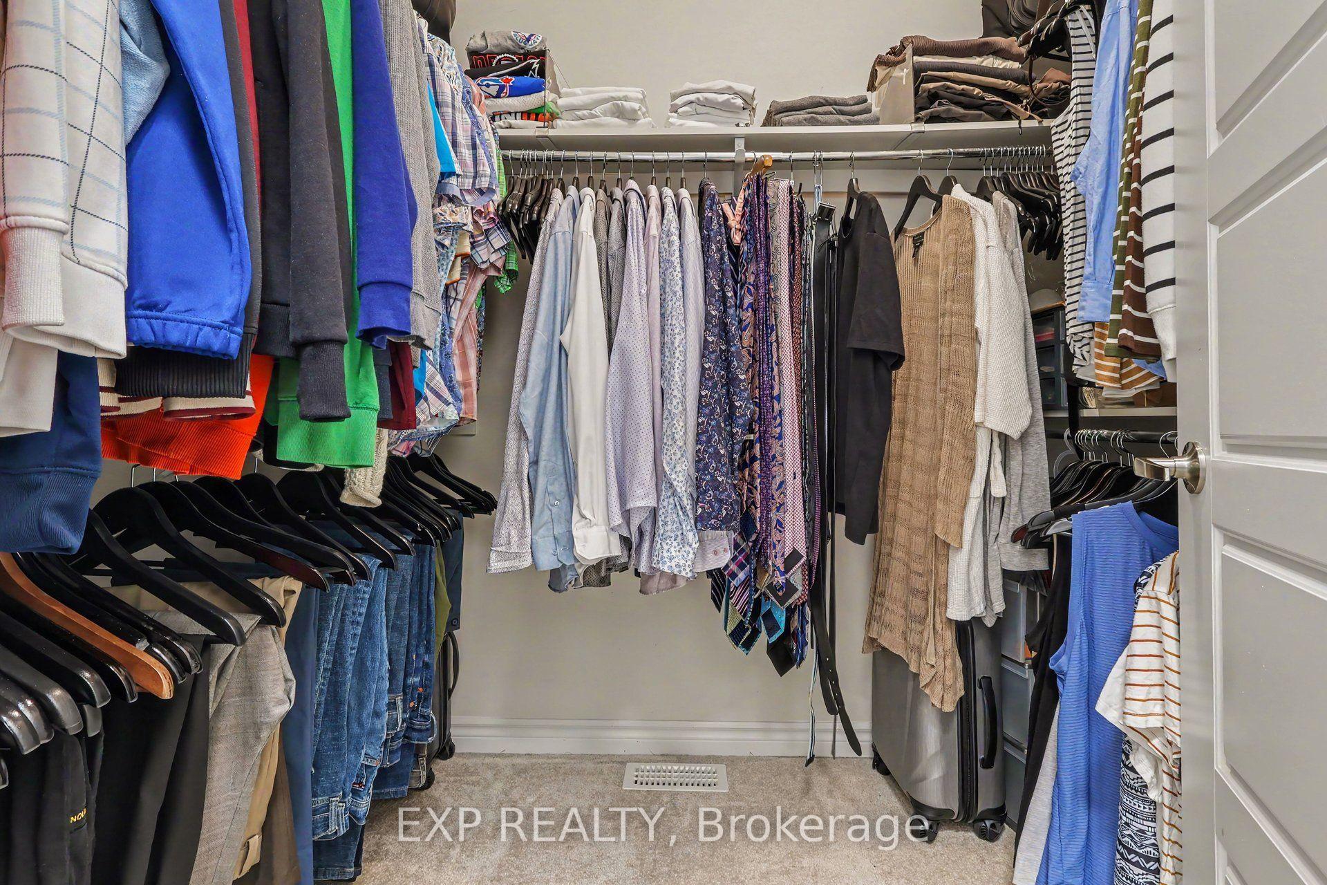 Photo 18 of 127 Switch Grass Crescent, Ottawa, Barrhaven - Half Moon Bay — HOMEH