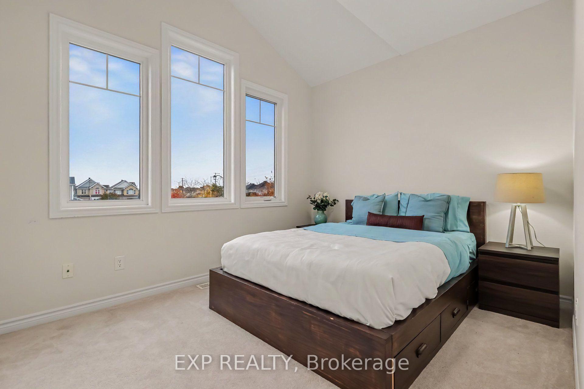 Photo 23 of 127 Switch Grass Crescent, Ottawa, Barrhaven - Half Moon Bay — HOMEH