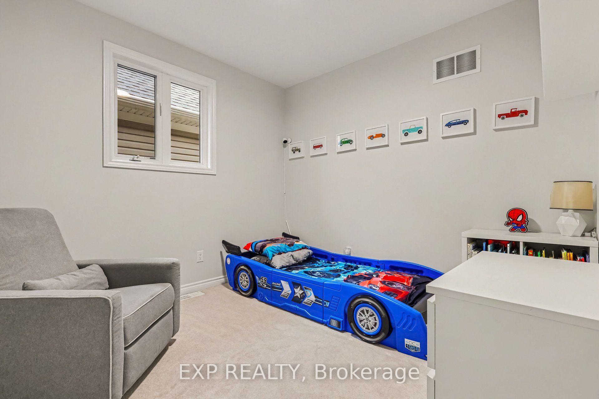 Photo 24 of 127 Switch Grass Crescent, Ottawa, Barrhaven - Half Moon Bay — HOMEH