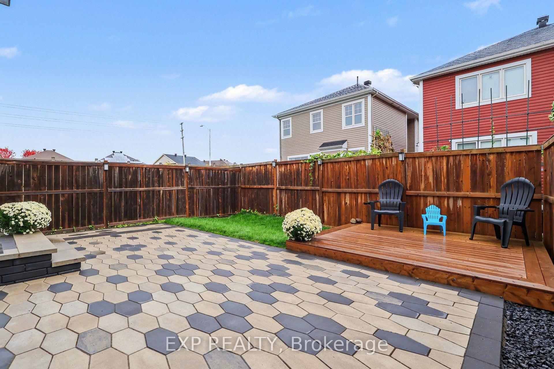 Photo 29 of 127 Switch Grass Crescent, Ottawa, Barrhaven - Half Moon Bay — HOMEH