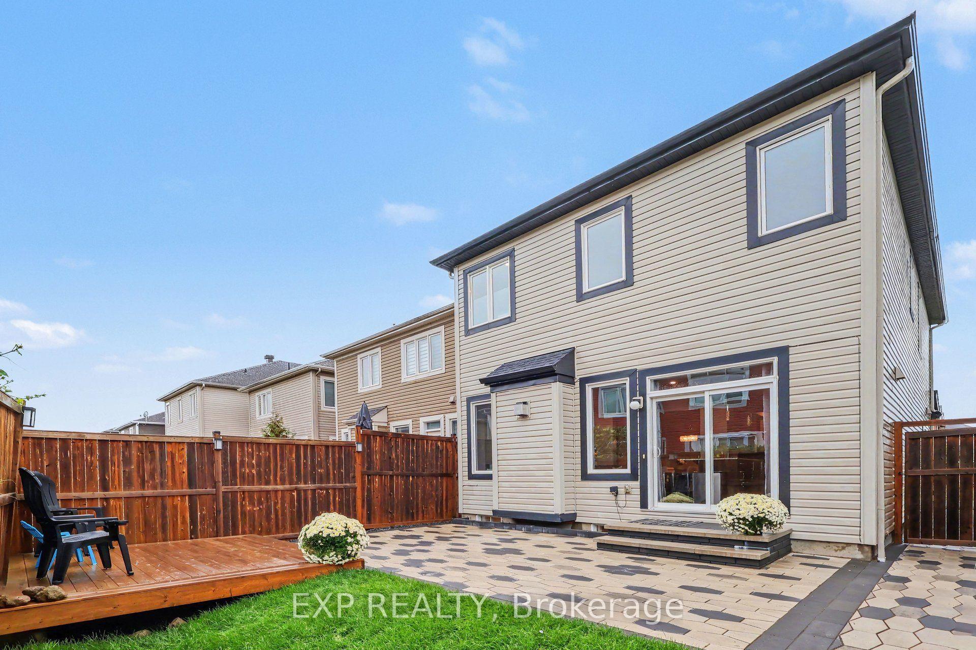 Photo 30 of 127 Switch Grass Crescent, Ottawa, Barrhaven - Half Moon Bay — HOMEH