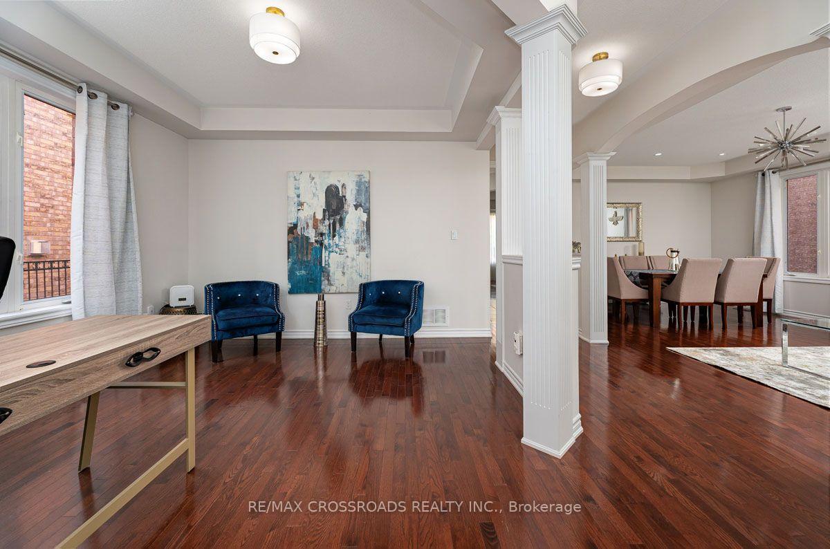 Photo 12 of 120 Golden Orchard Road, Vaughan, Patterson — HOMEH