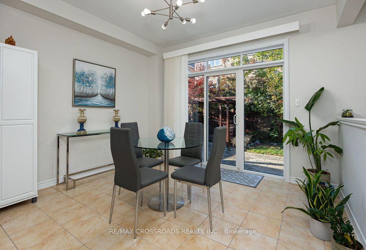 Photo 16 of 120 Golden Orchard Road, Vaughan, Patterson — HOMEH