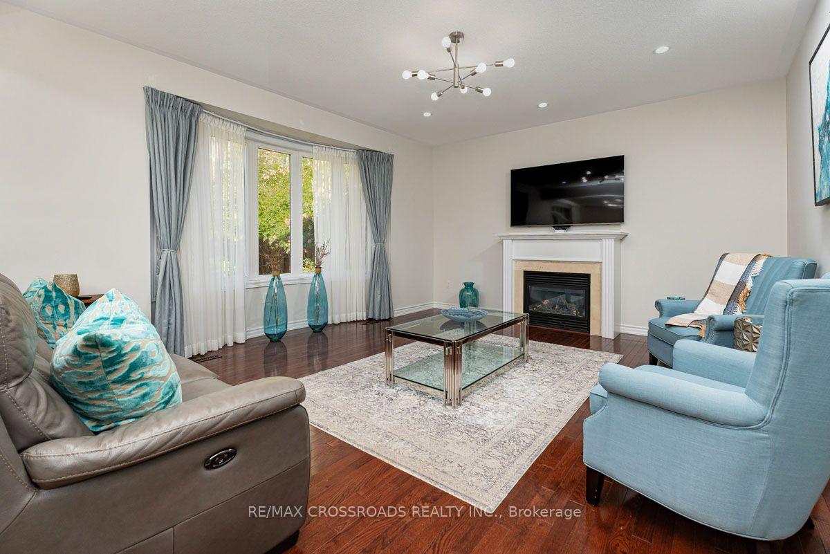 Photo 17 of 120 Golden Orchard Road, Vaughan, Patterson — HOMEH