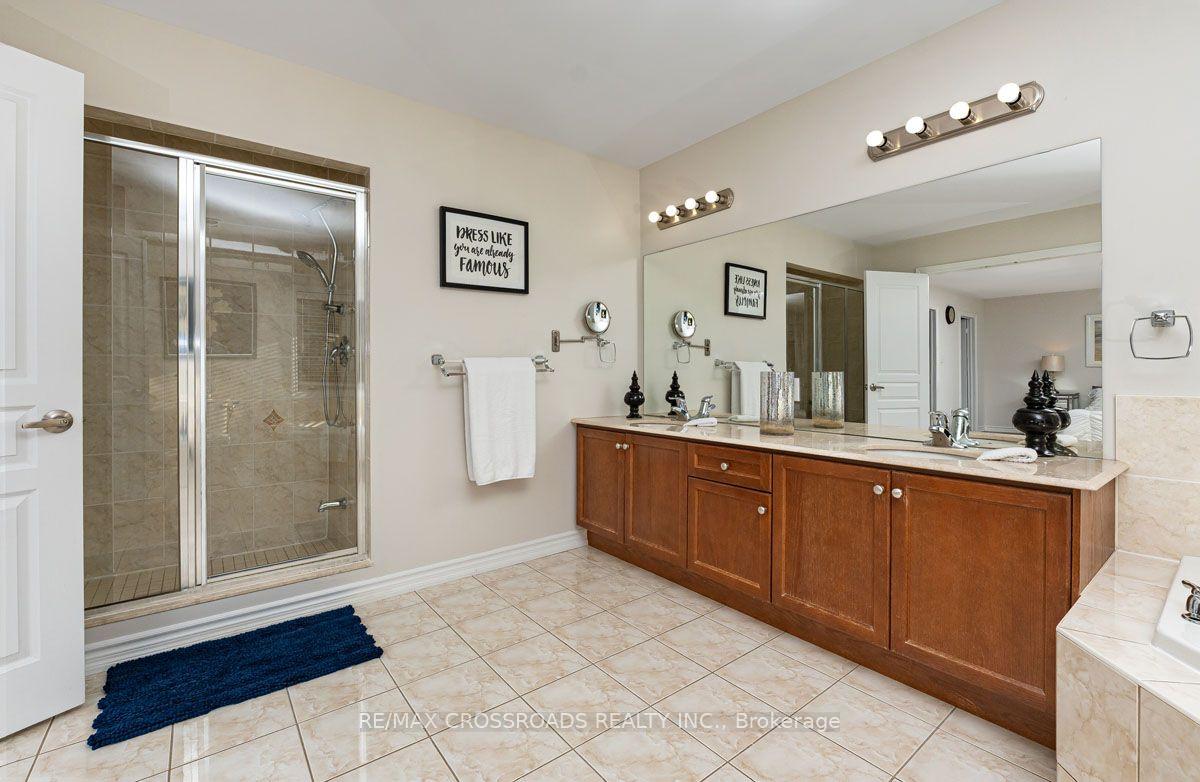 Photo 23 of 120 Golden Orchard Road, Vaughan, Patterson — HOMEH