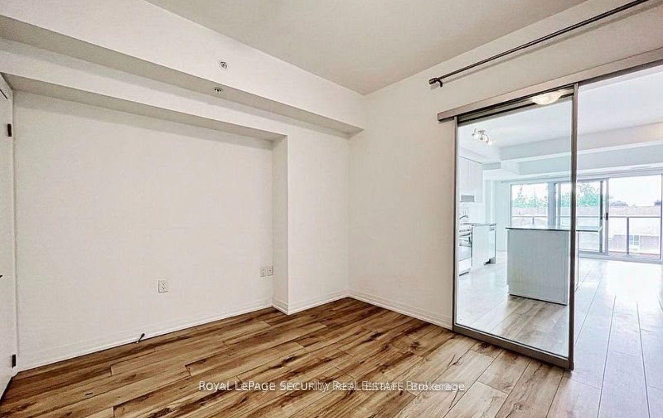 Photo 4 of Unit 216, 408 Browns Line, Etobicoke, Alderwood — HOMEH
