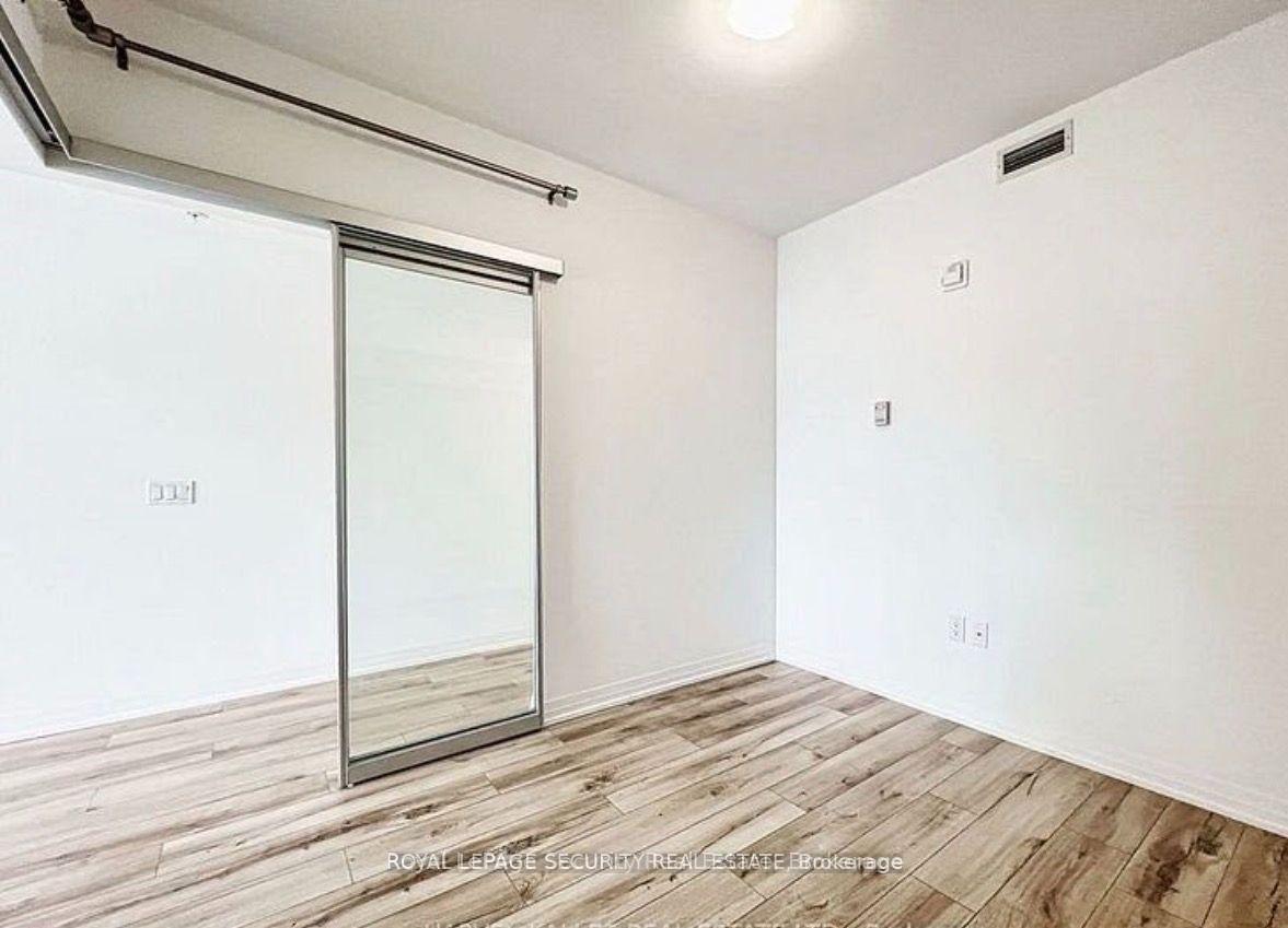 Photo 5 of Unit 216, 408 Browns Line, Etobicoke, Alderwood — HOMEH