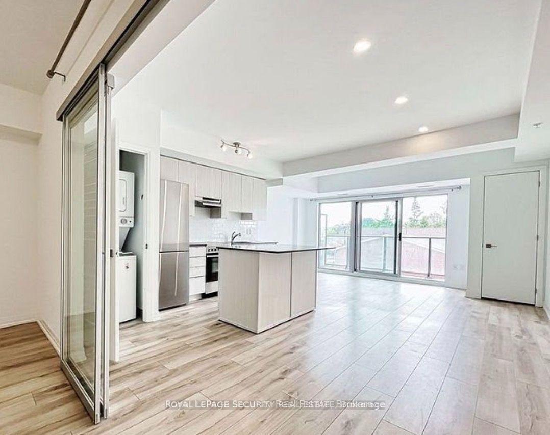 Photo 8 of Unit 216, 408 Browns Line, Etobicoke, Alderwood — HOMEH
