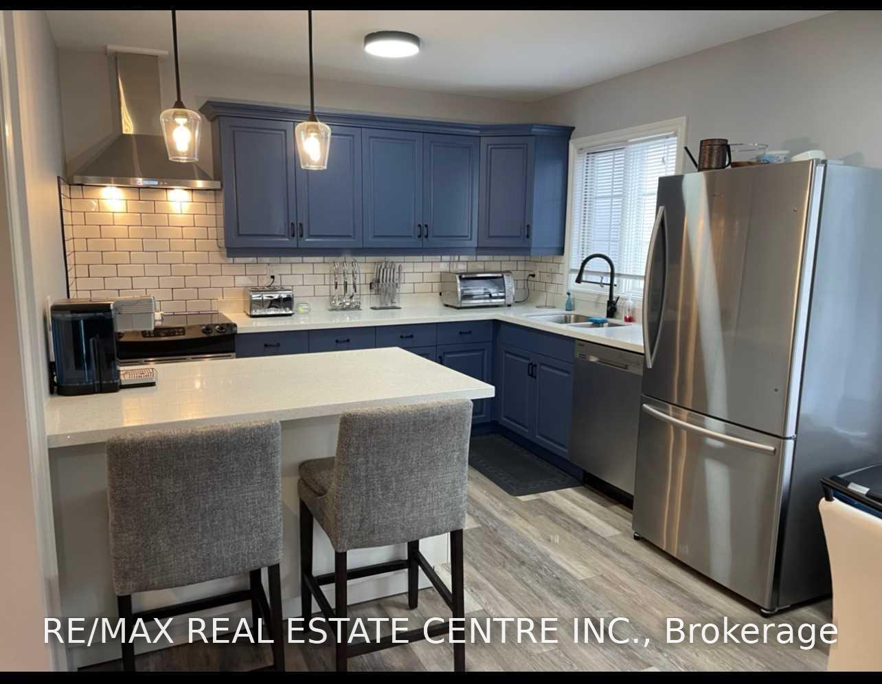 Photo 2 of 5 William Street, Halton Hills, Georgetown — HOMEH